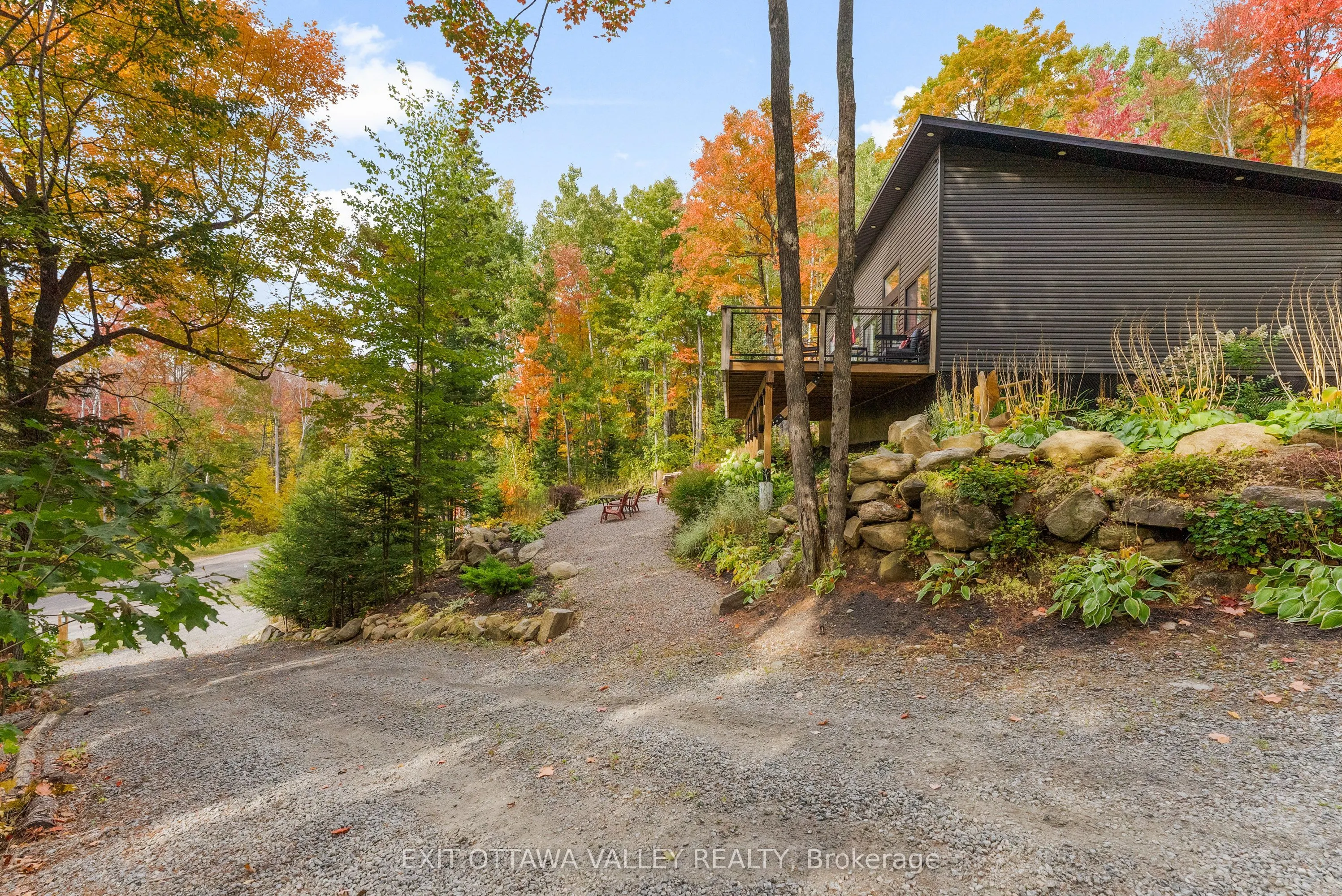820 Hopefield Road