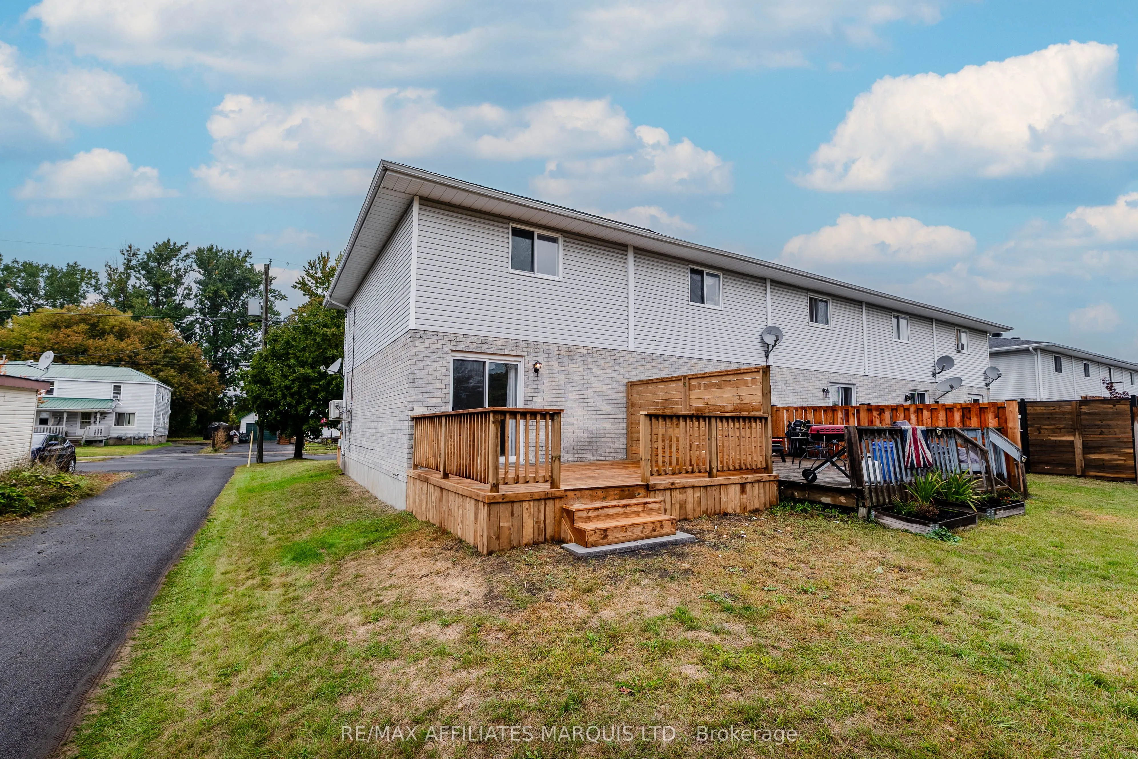 123 Jobin Avenue