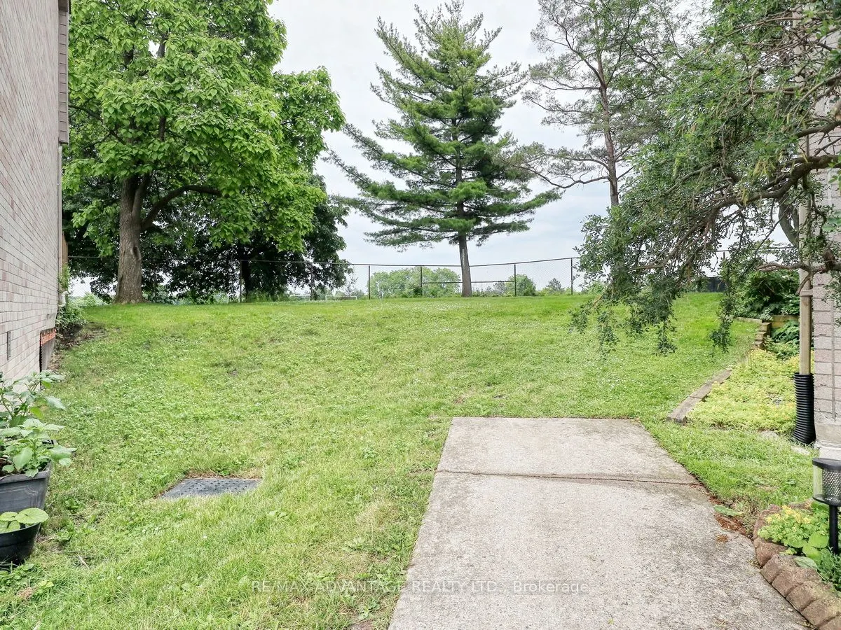 1214 Limberlost Road, #5