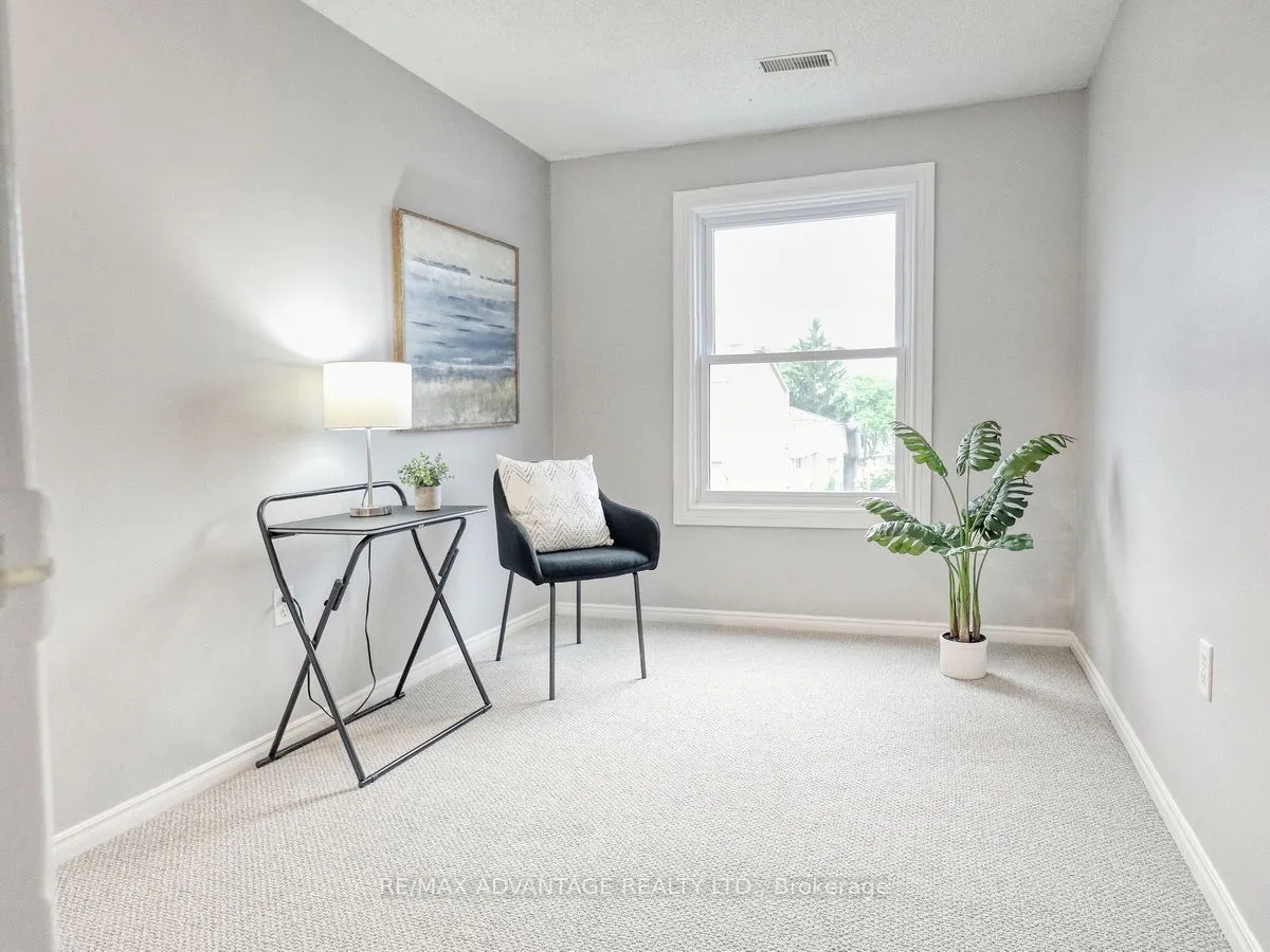 1214 Limberlost Road, #5