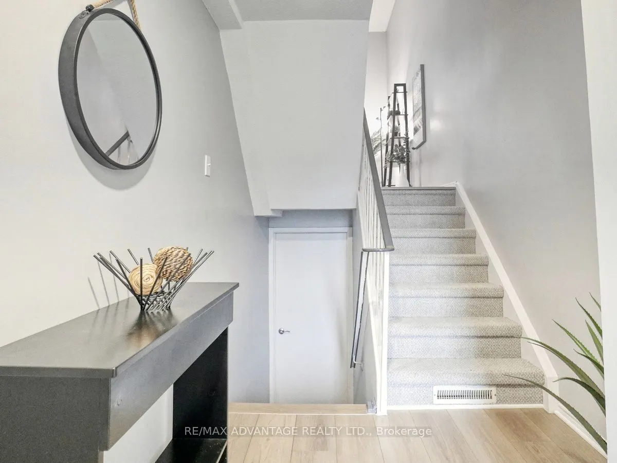 1214 Limberlost Road, #5
