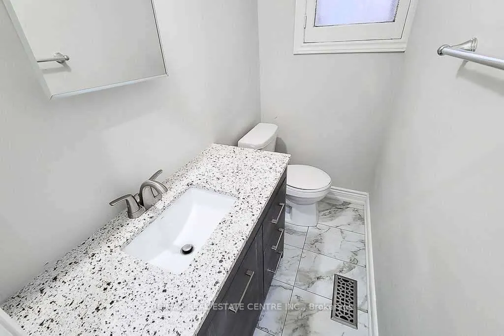 24 East 22nd Street