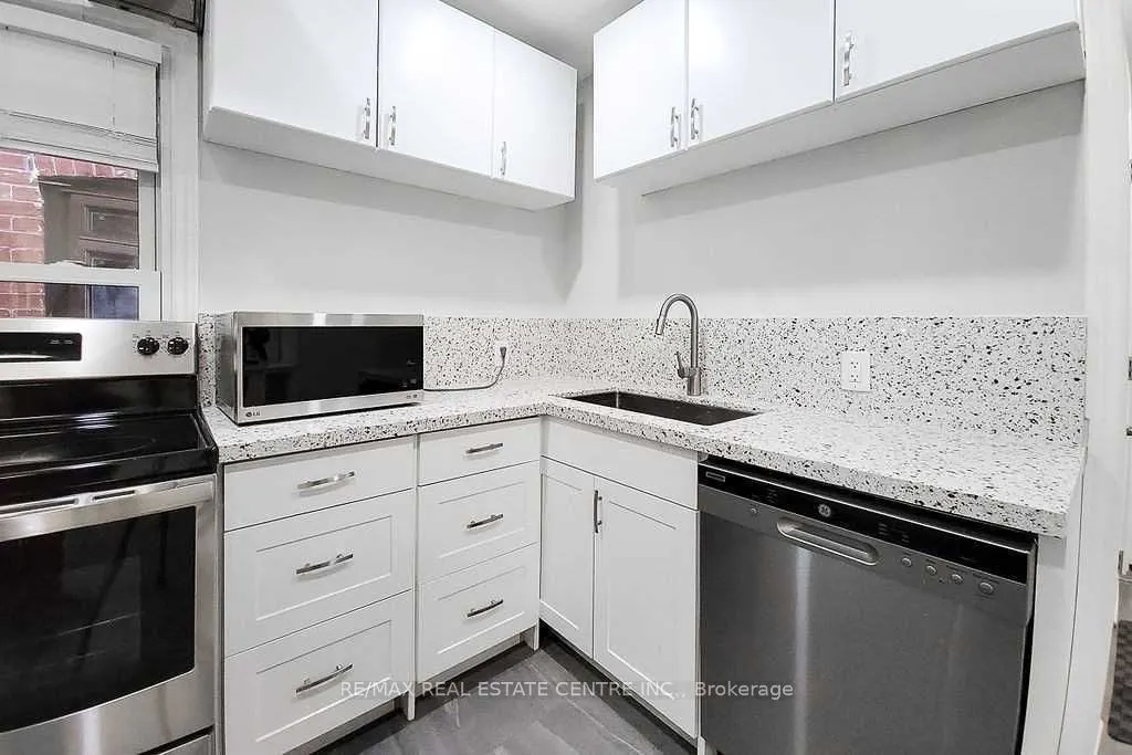 24 East 22nd Street