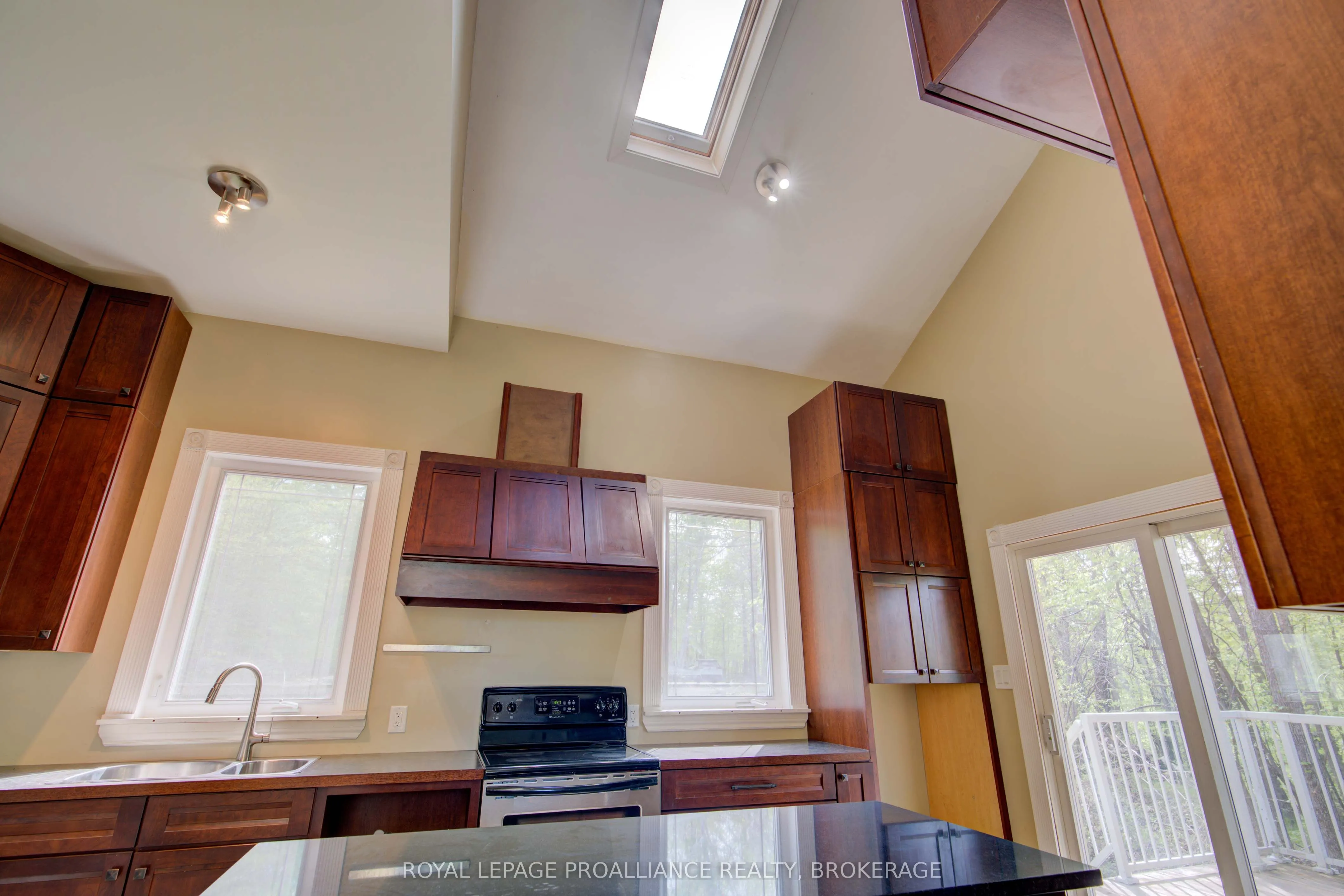 124 Granite Hills