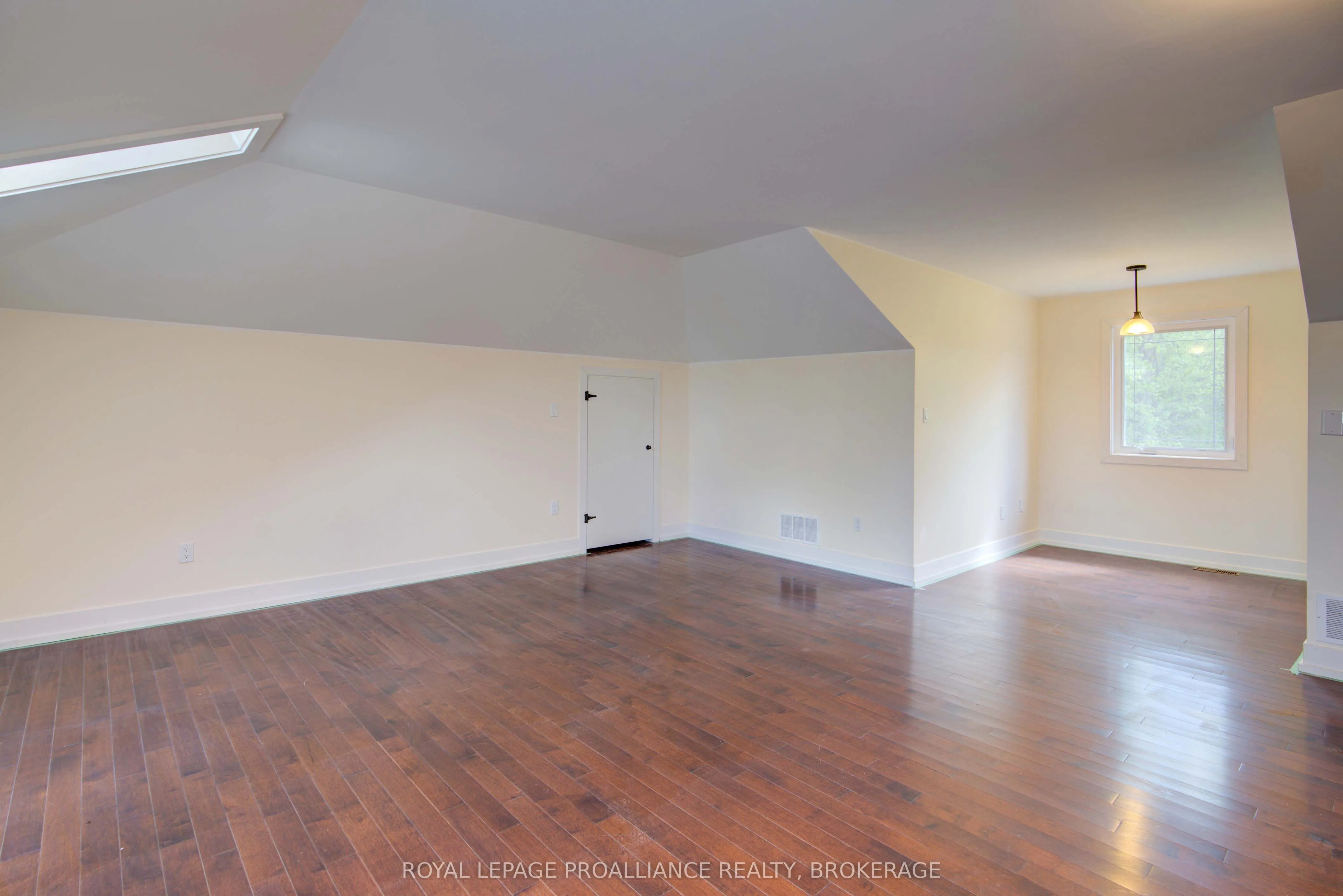 124 Granite Hills