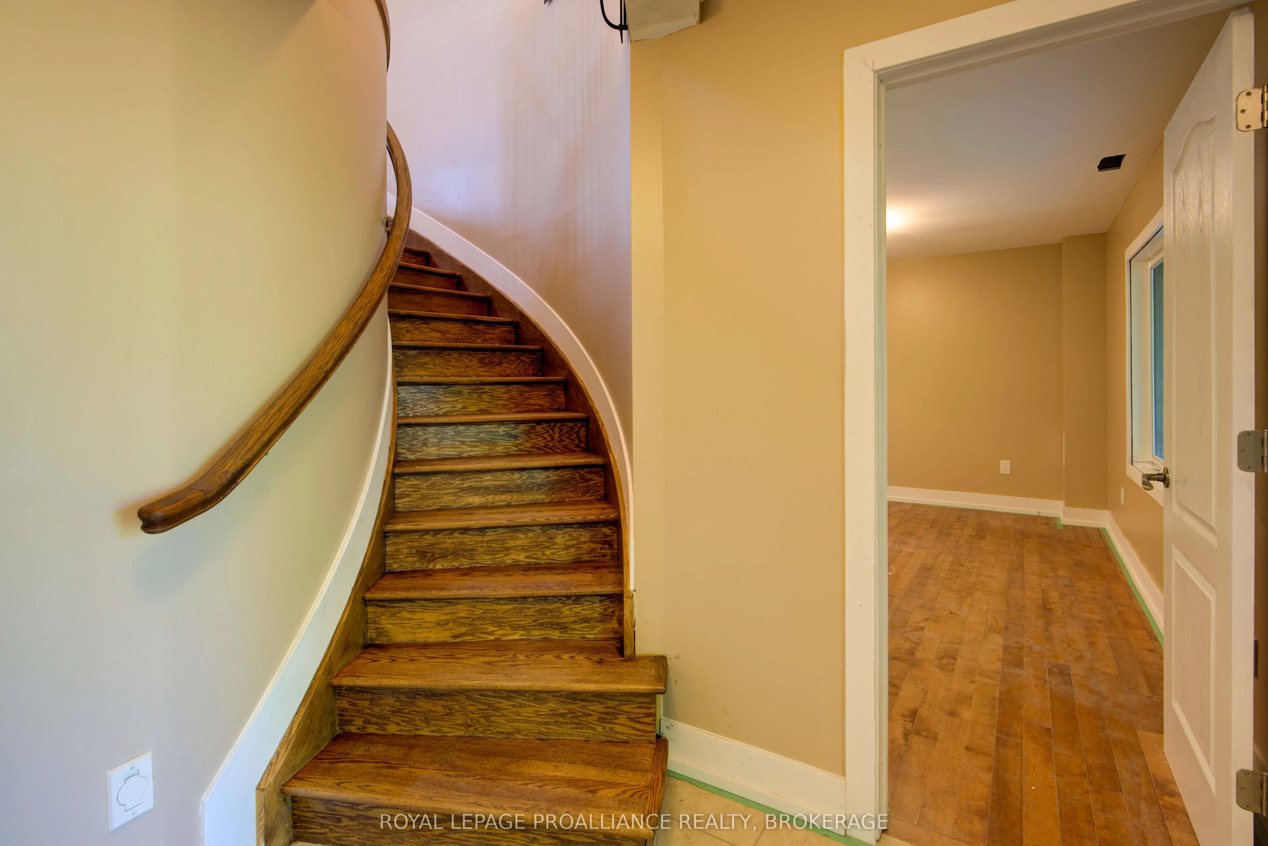124 Granite Hills