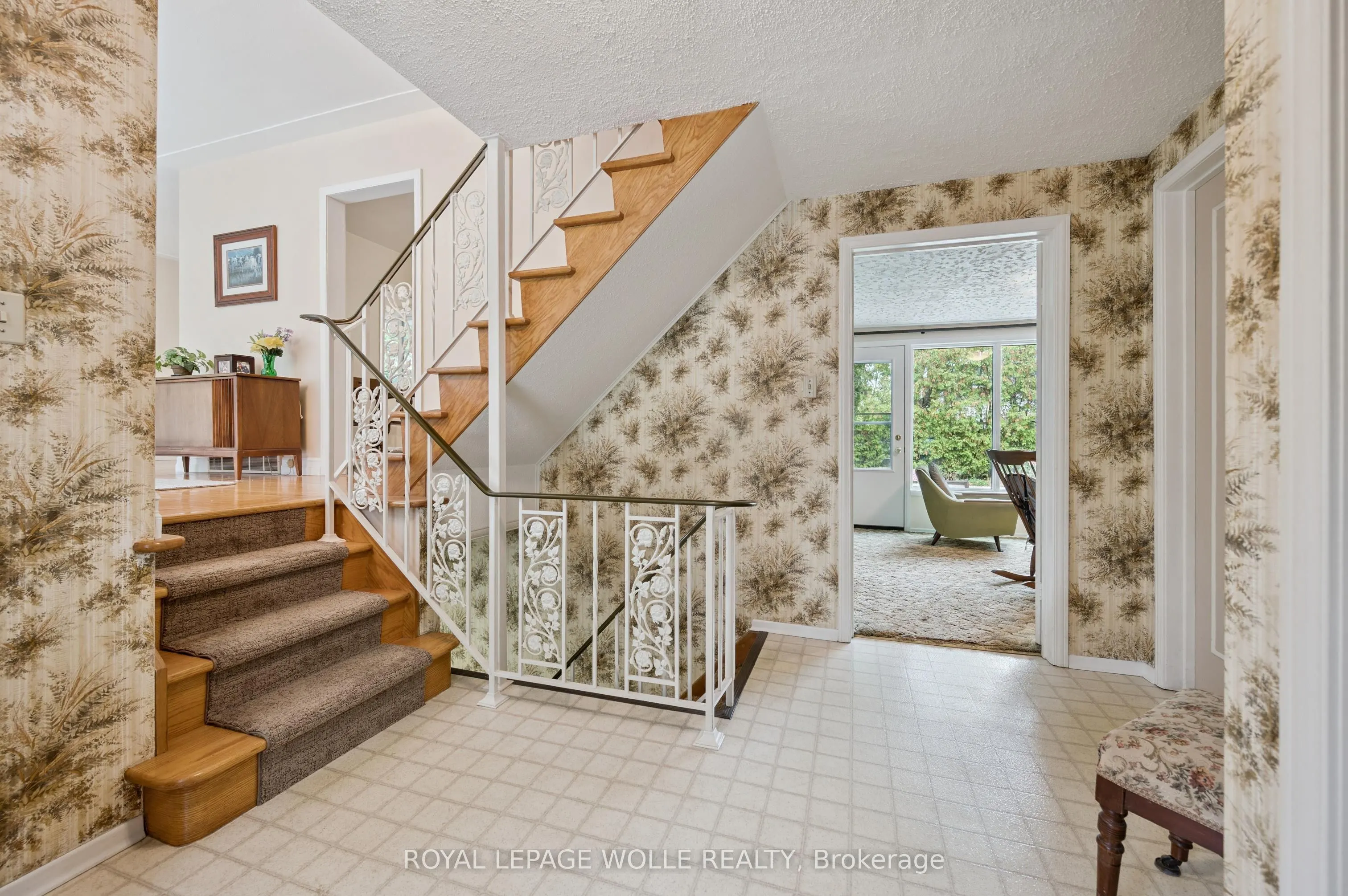 18 Simpson Avenue