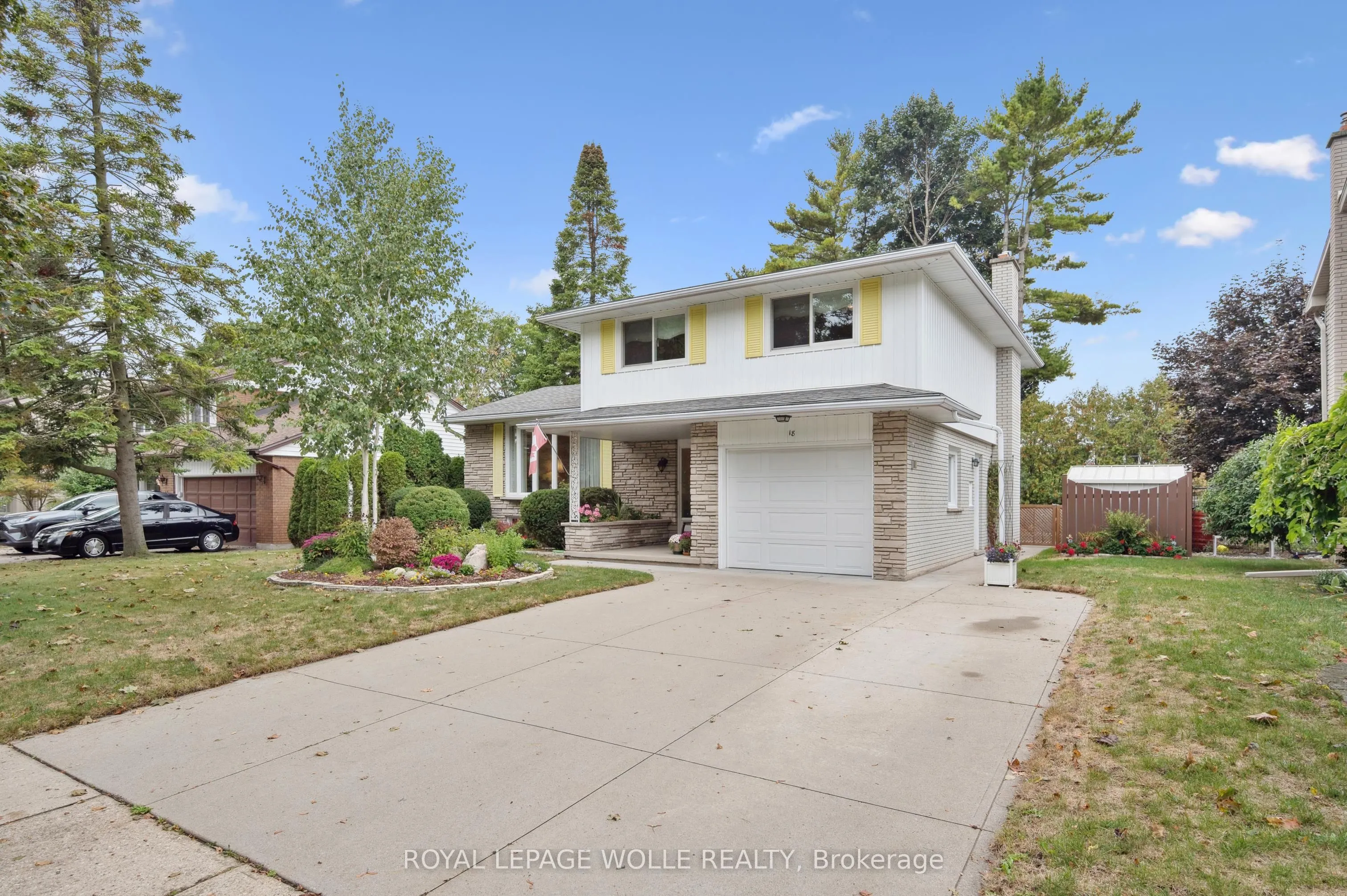 18 Simpson Avenue