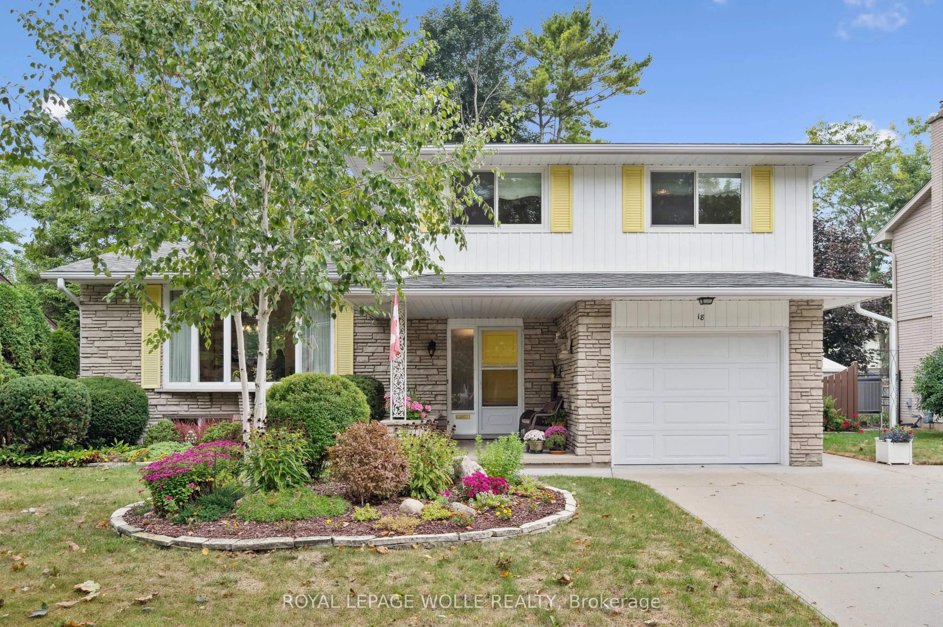 18 Simpson Avenue