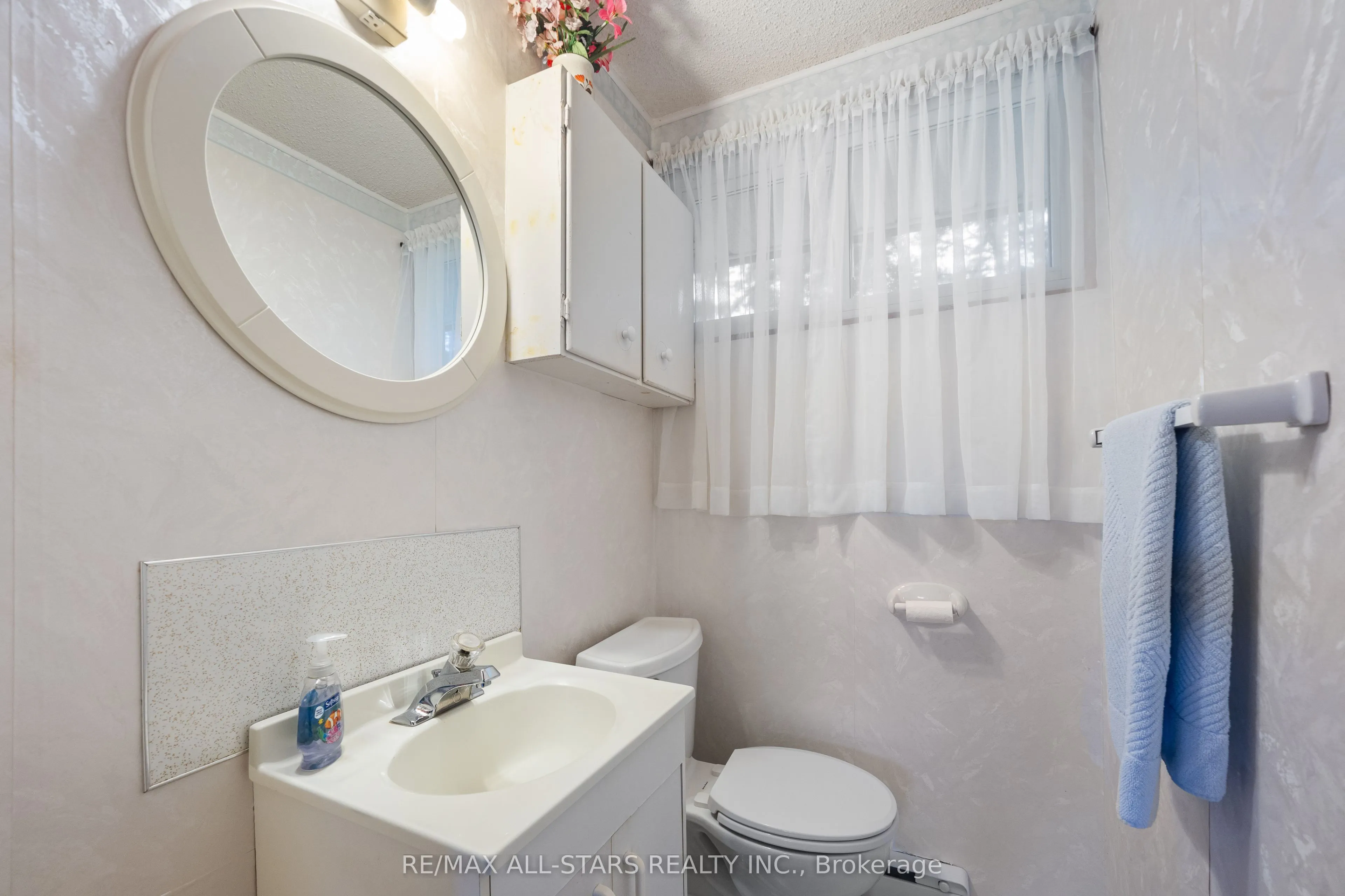 1006 Youngs Road, #Cottage #9