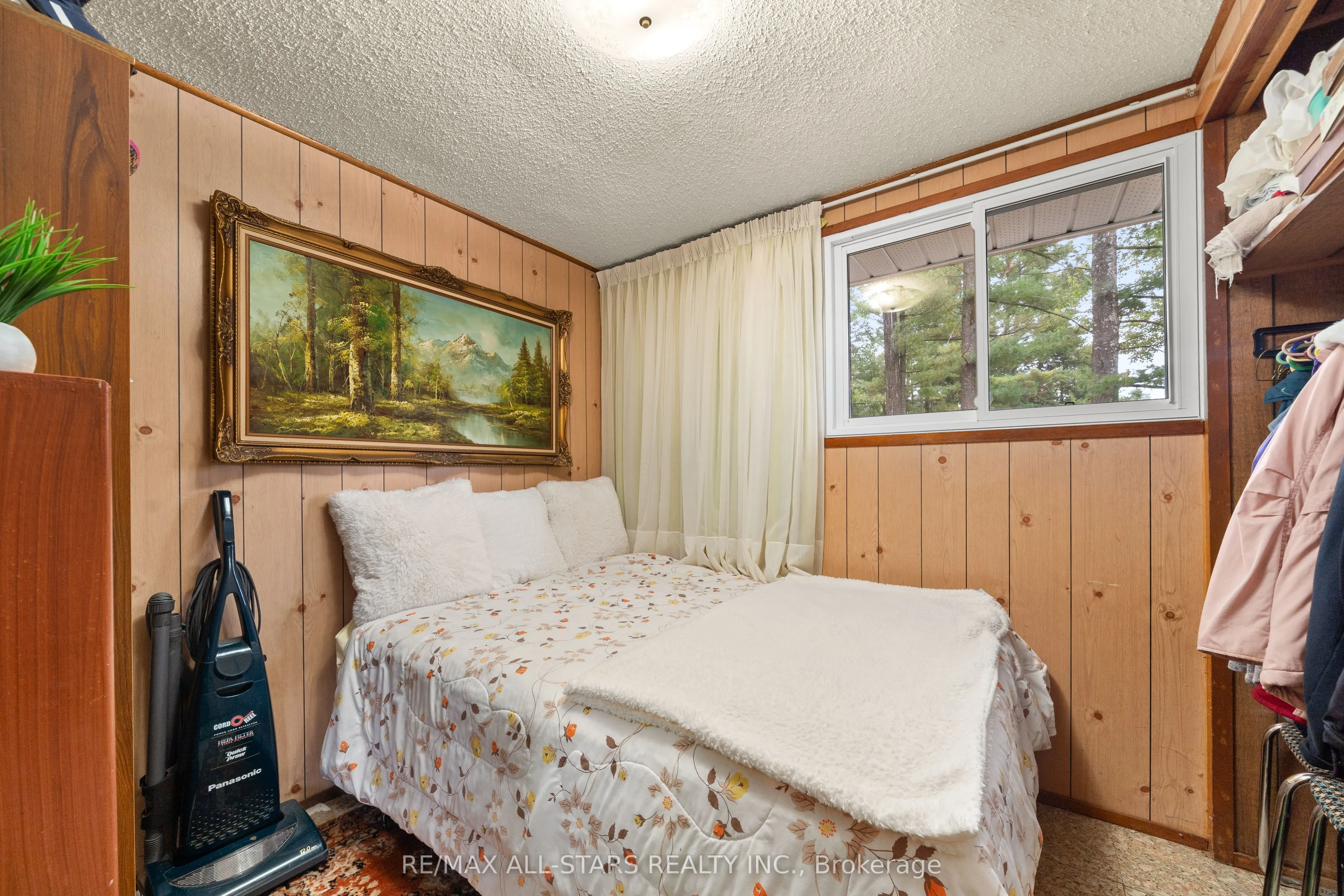1006 Youngs Road, #Cottage #9
