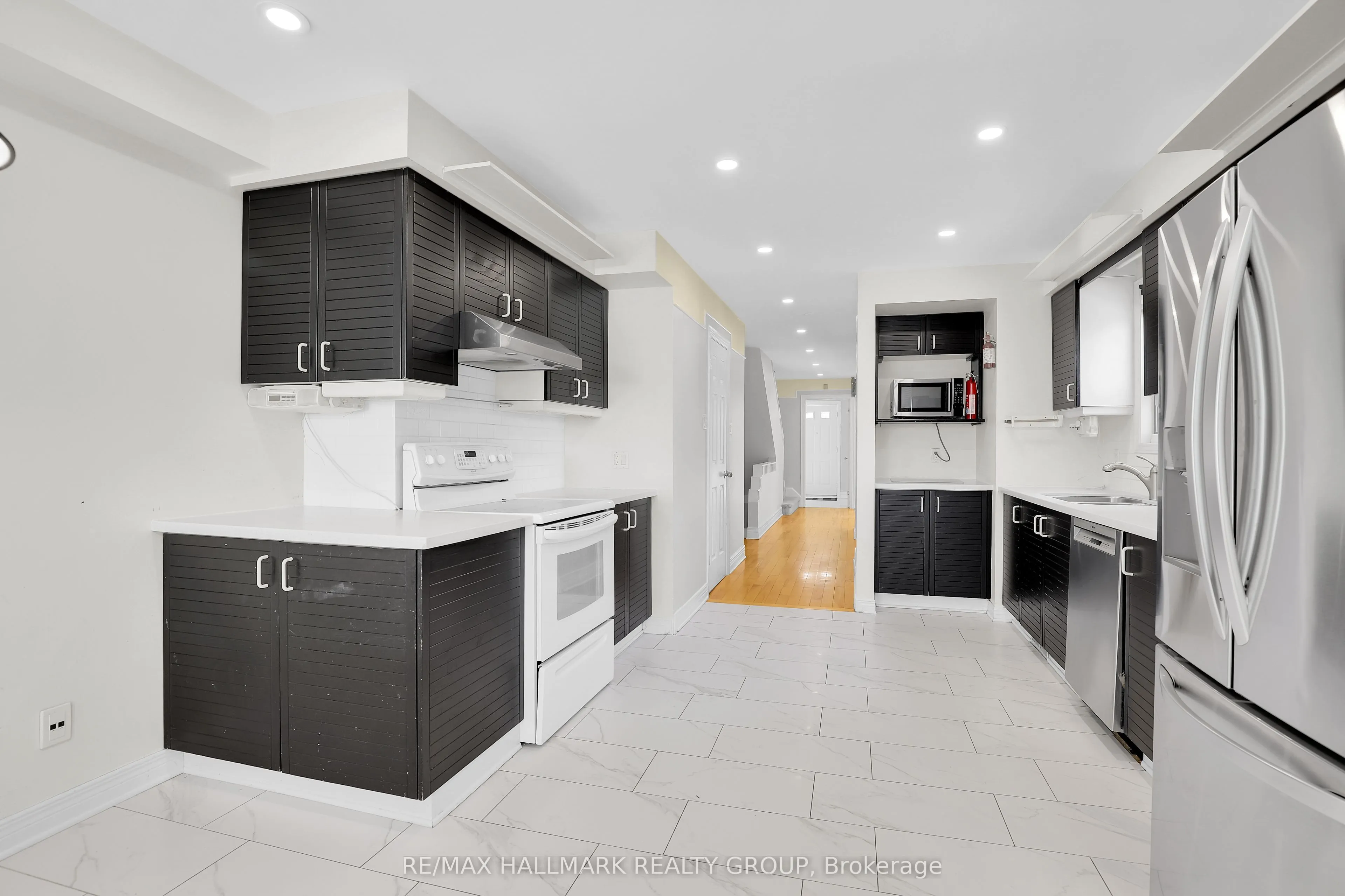 303 Sherwood Drive