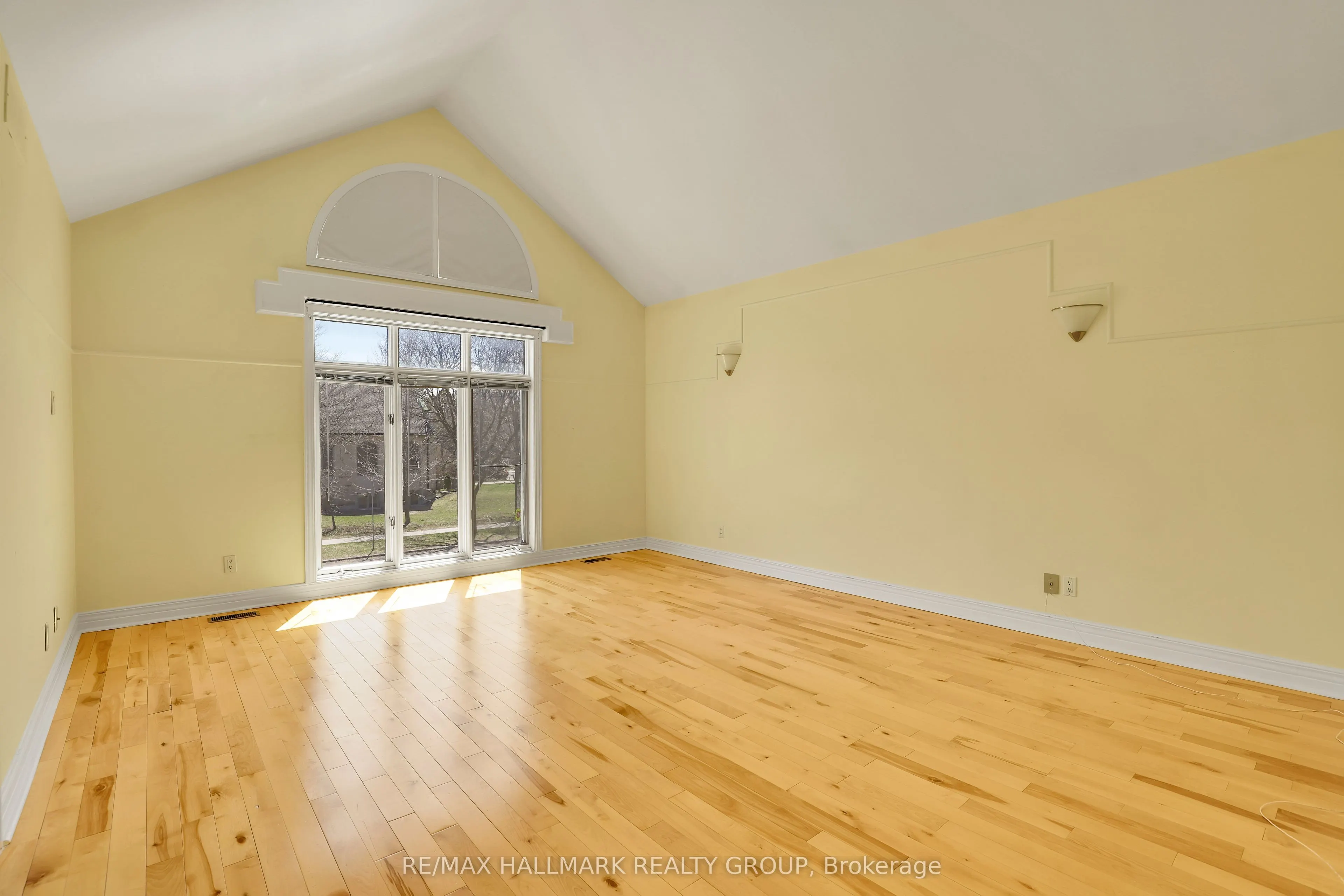 303 Sherwood Drive
