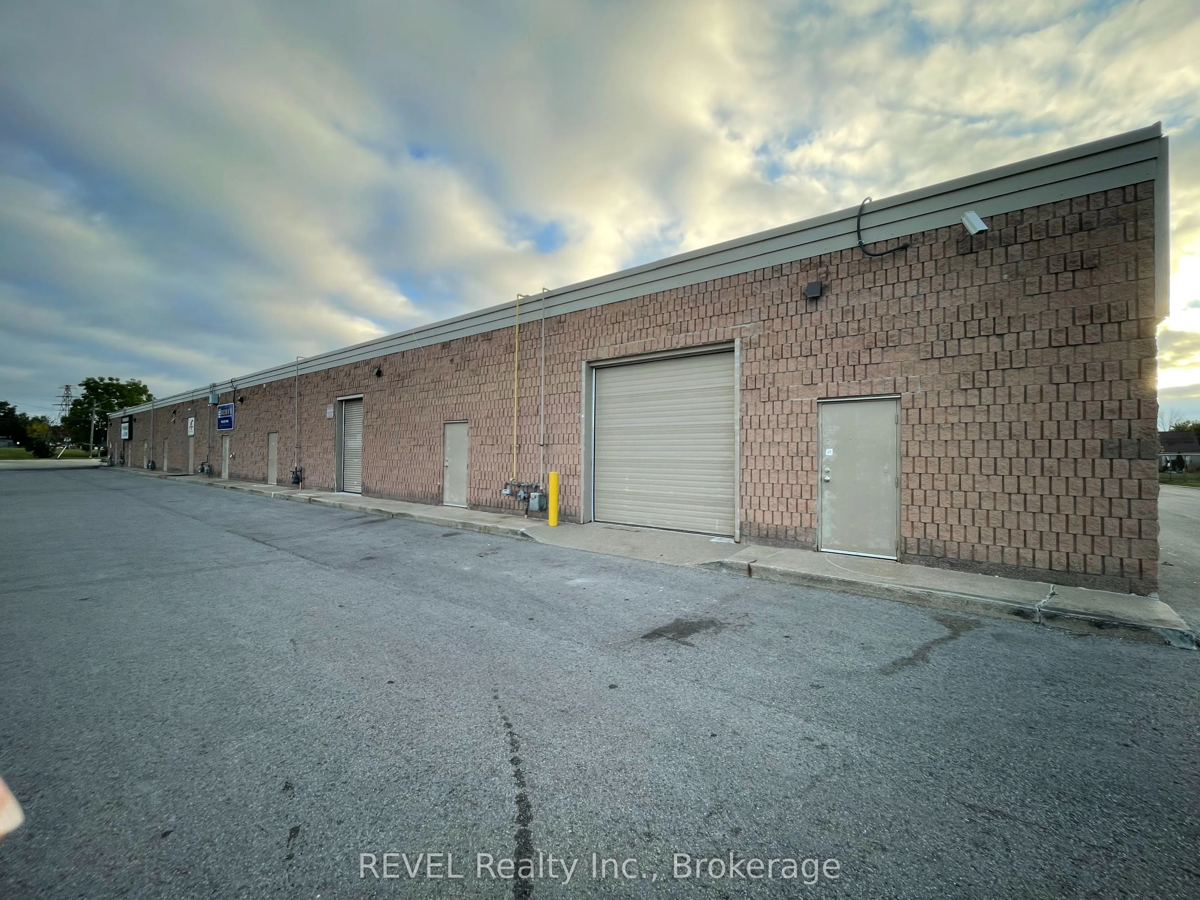 5233 Stanley Avenue, #3&4