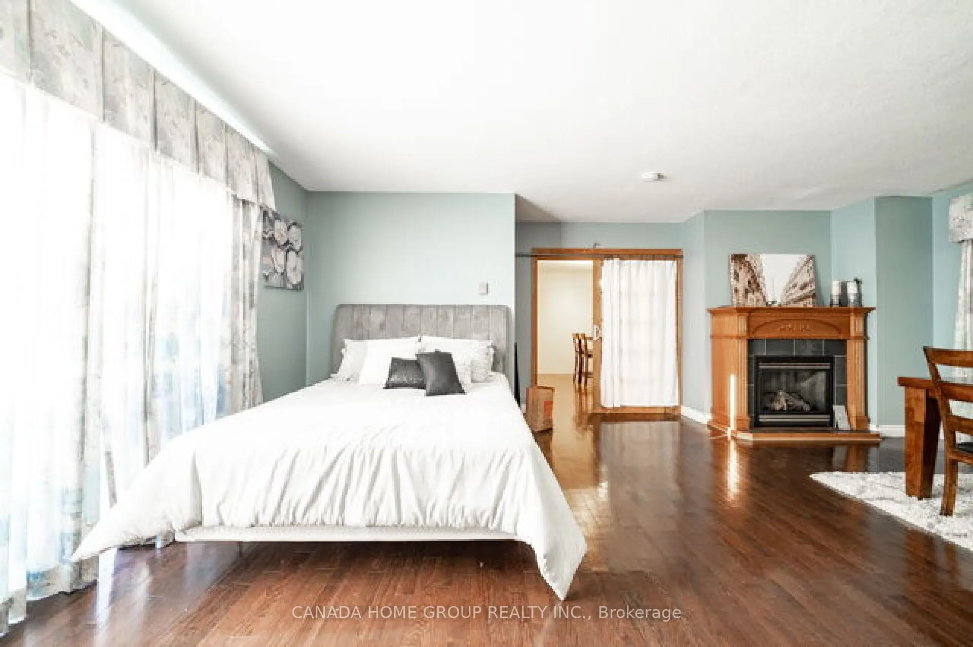 37 Bartlett Avenue