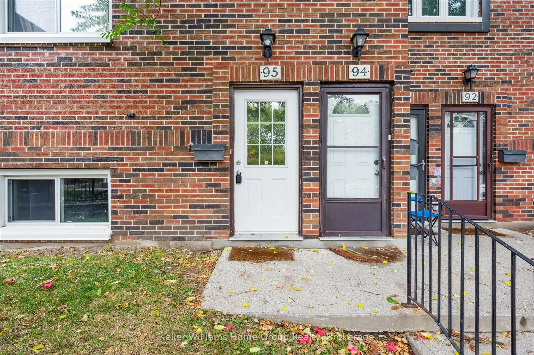 49 Rhonda Road, #95