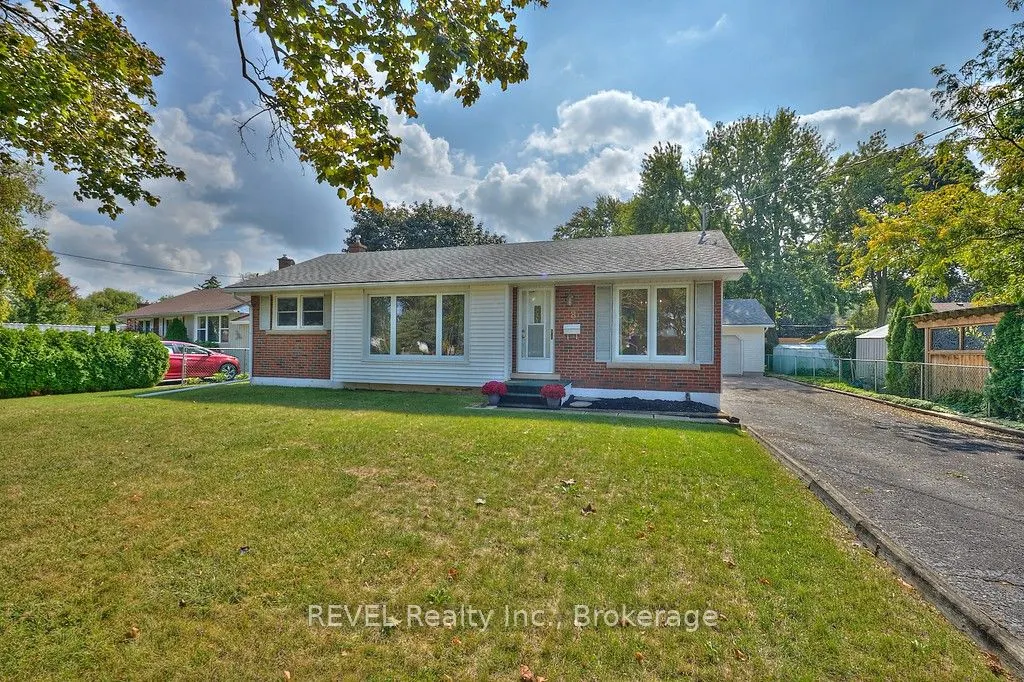 8 Harbour Road
