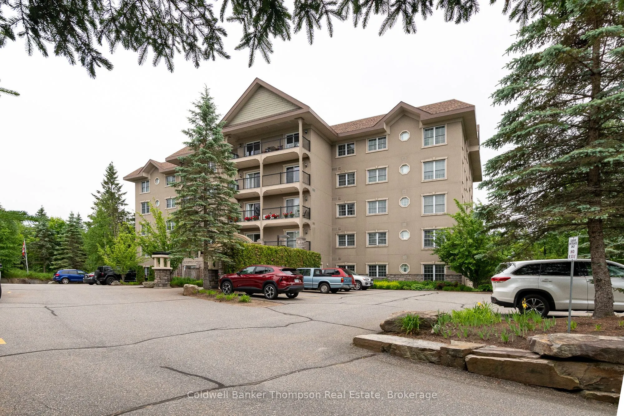 4 Legacy Lane, #203