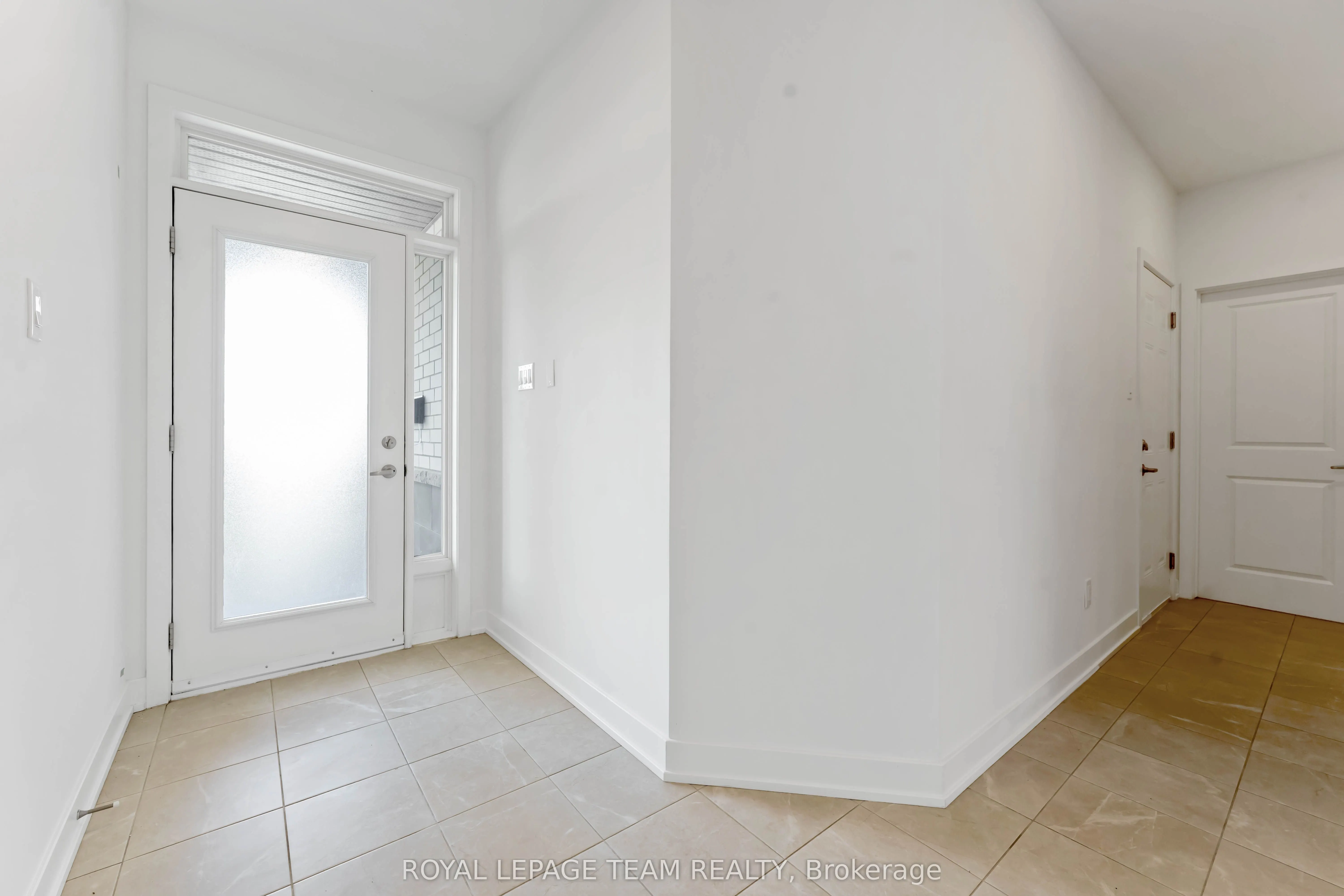 27 Peony Lane