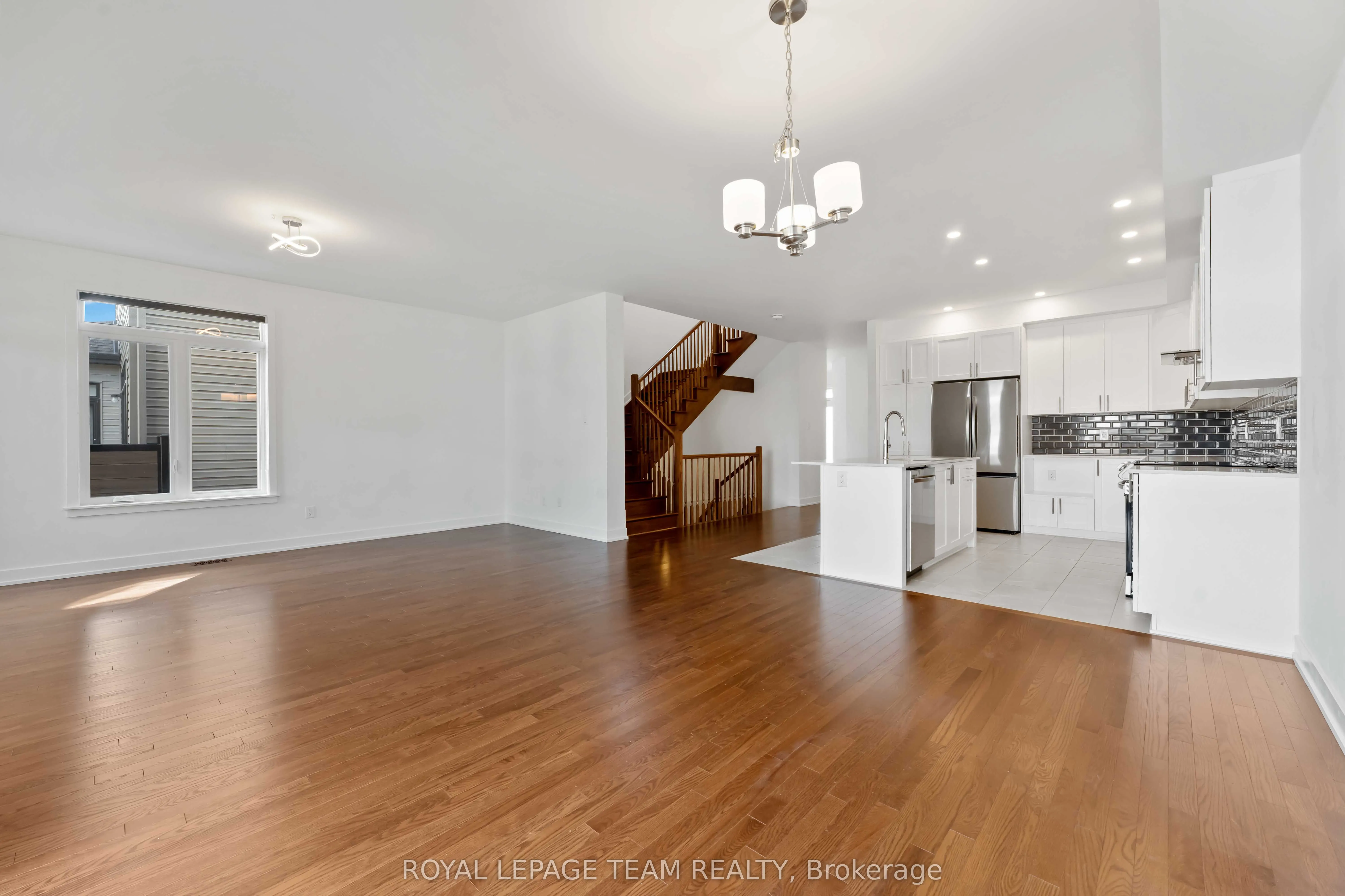 27 Peony Lane