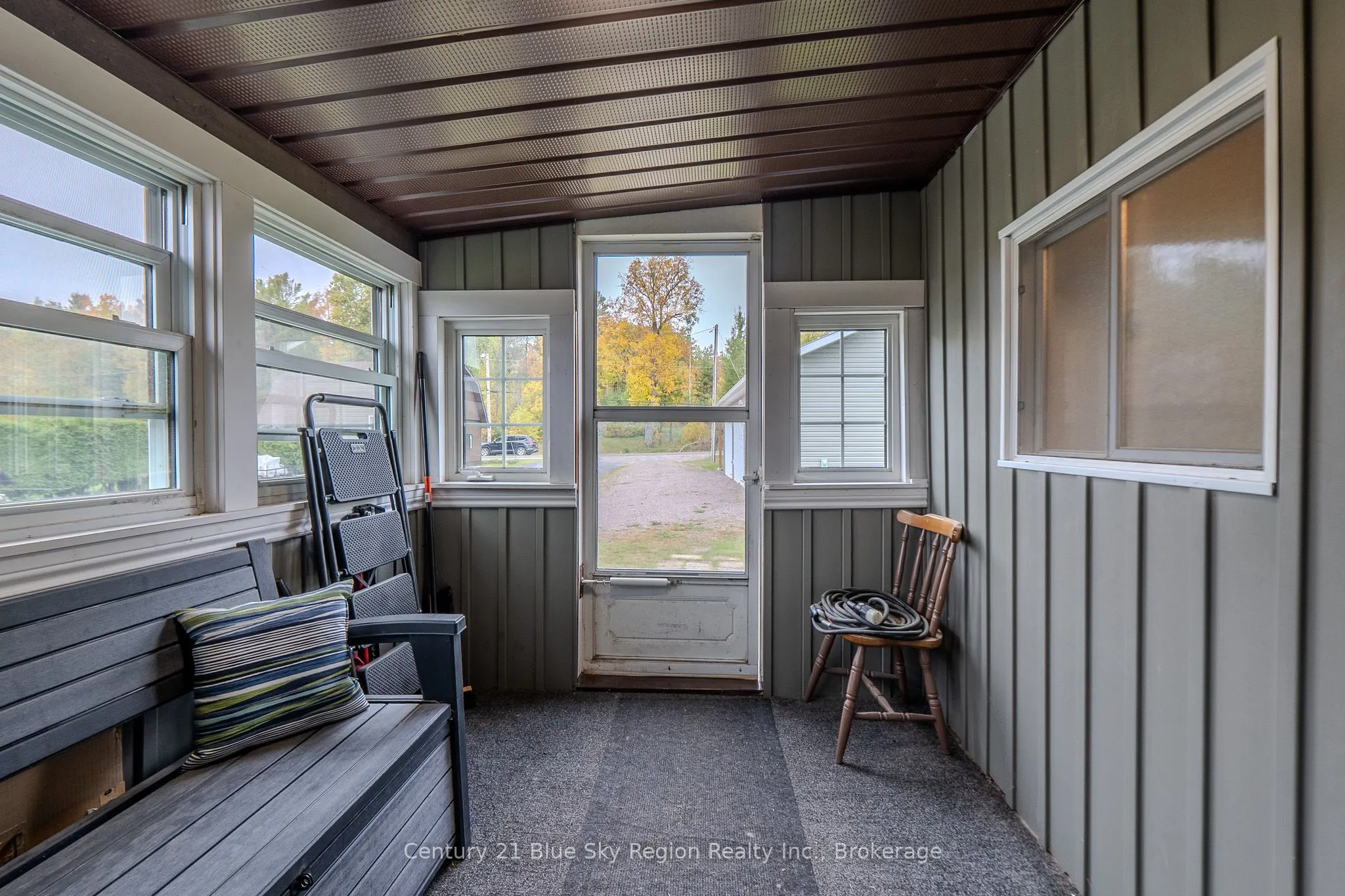 44 Caron Road