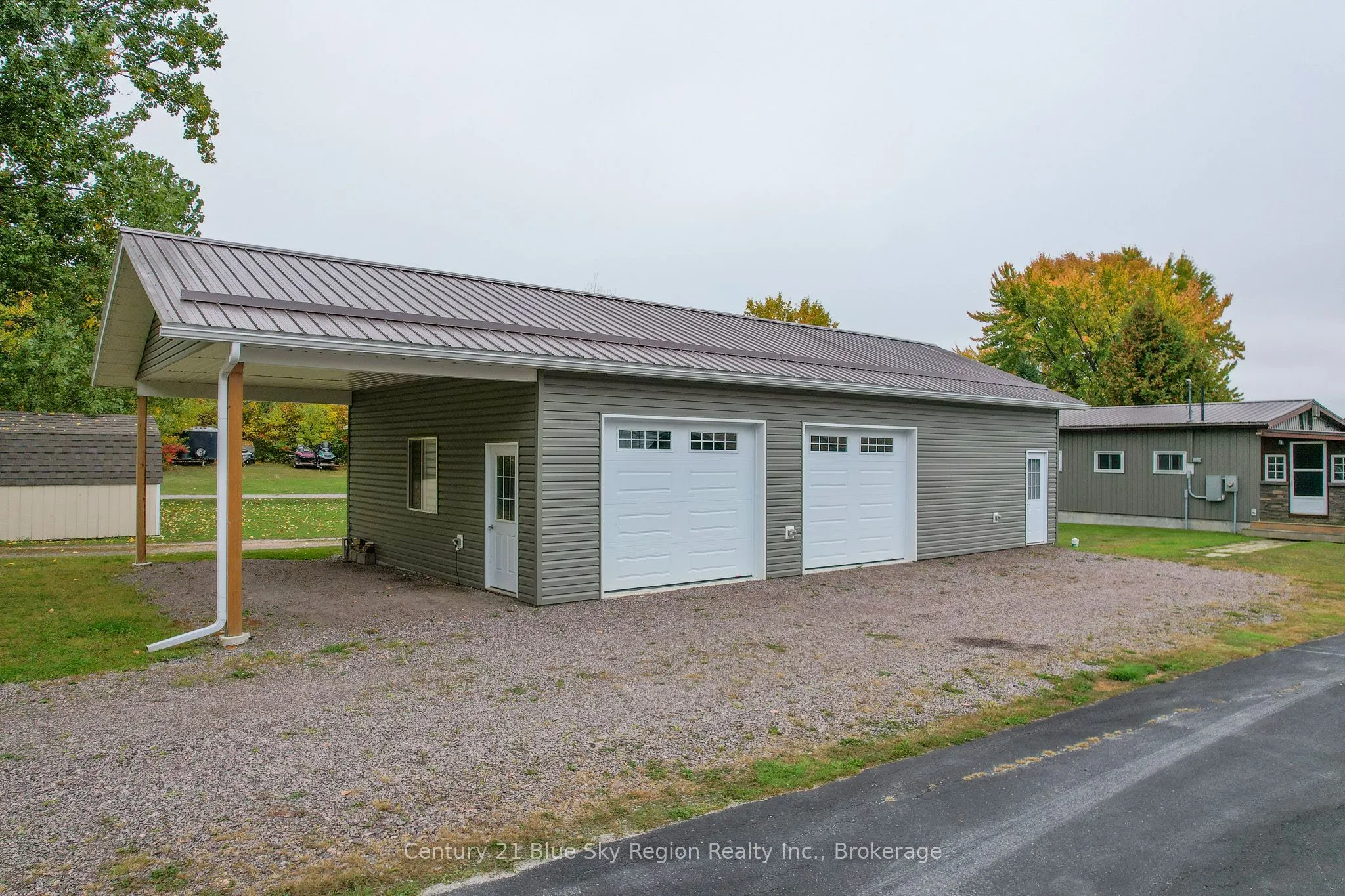 44 Caron Road