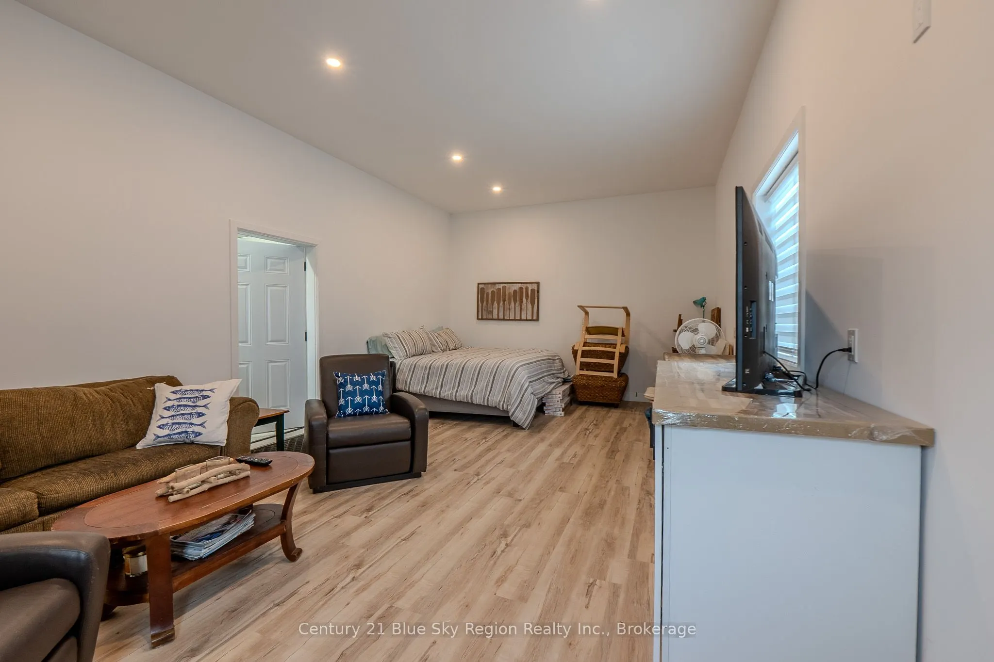 44 Caron Road