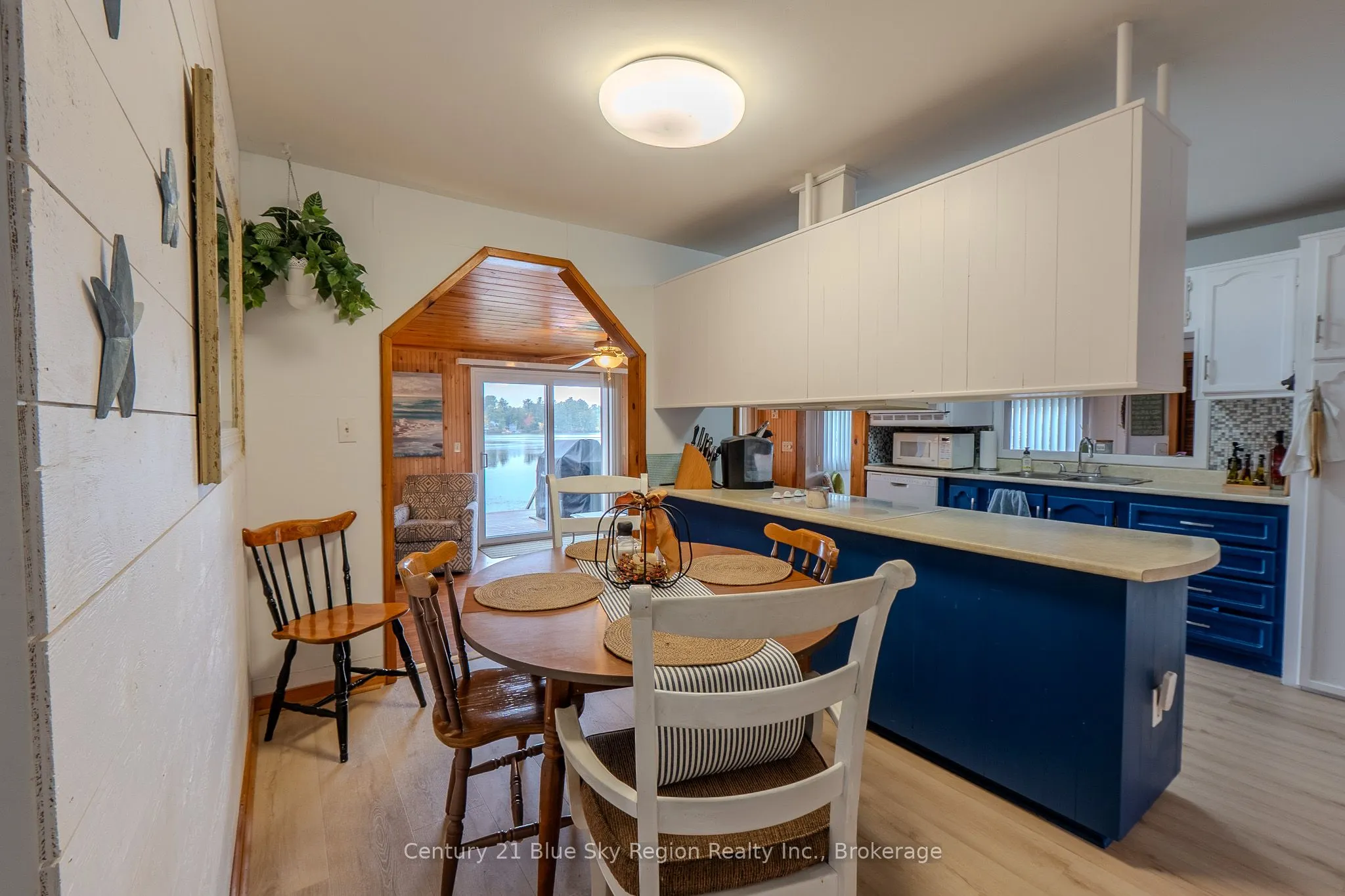 44 Caron Road