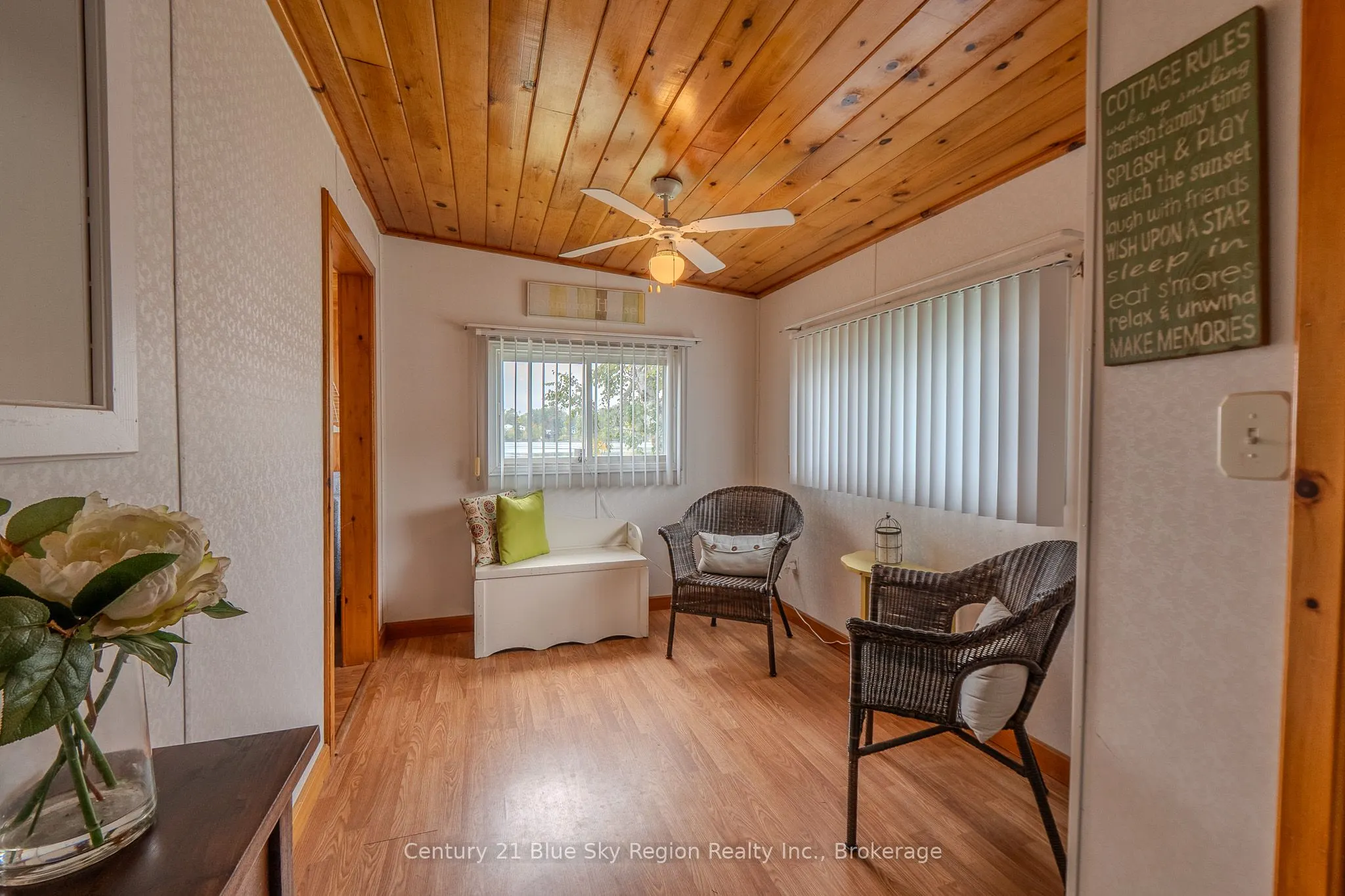44 Caron Road