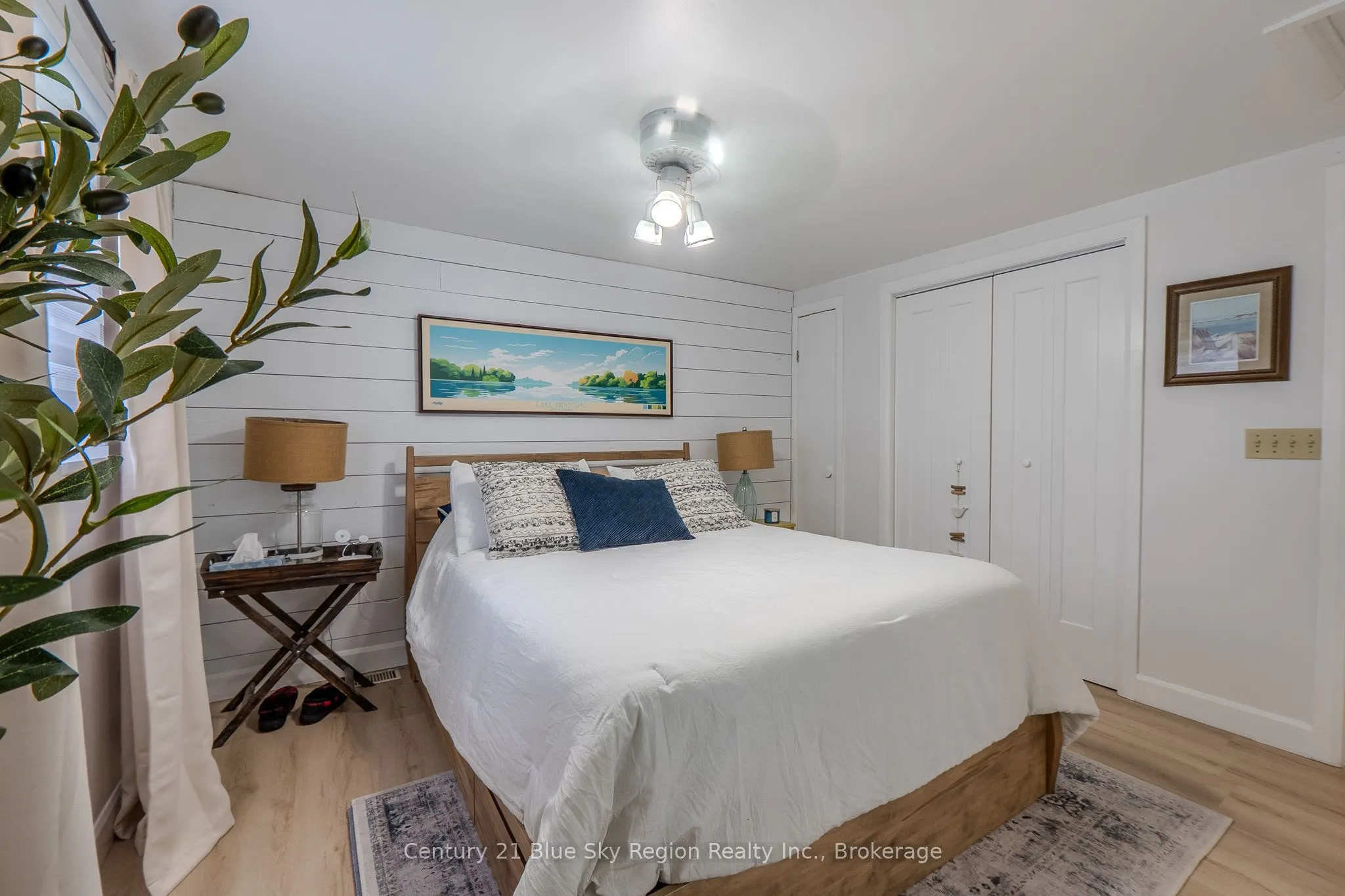 44 Caron Road