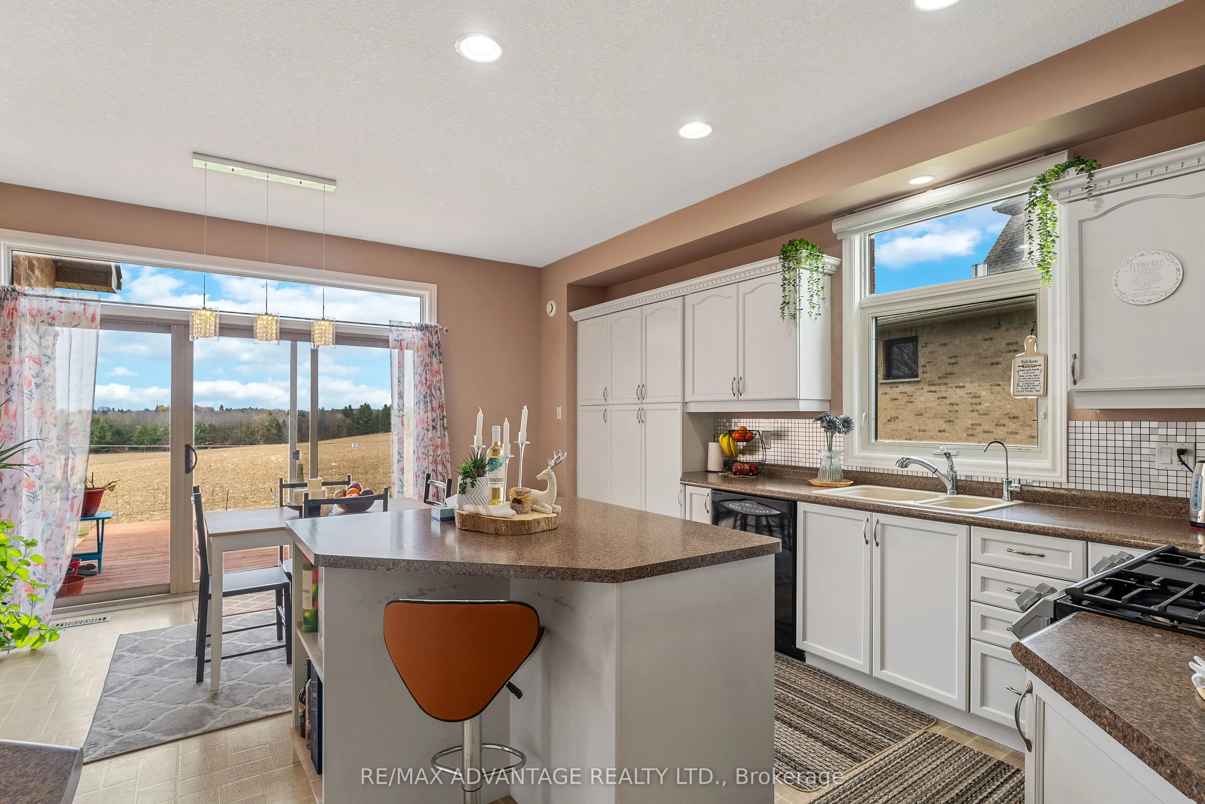 129 Thamesview Crescent