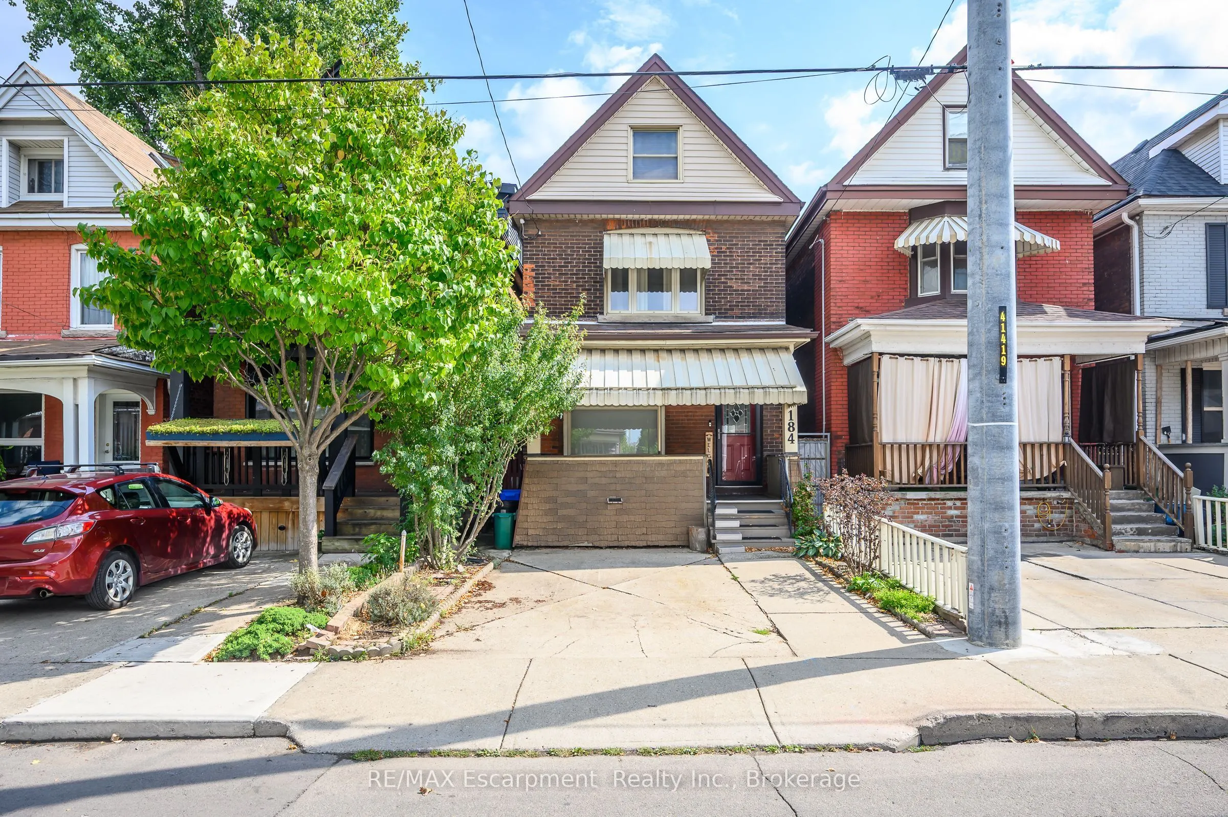 184 Stirton Street