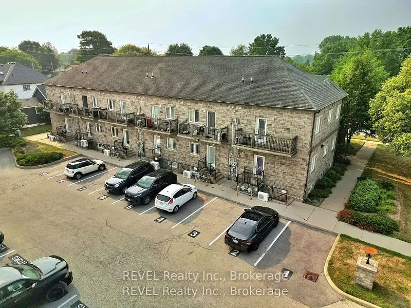 6045 DUNN Street, #104