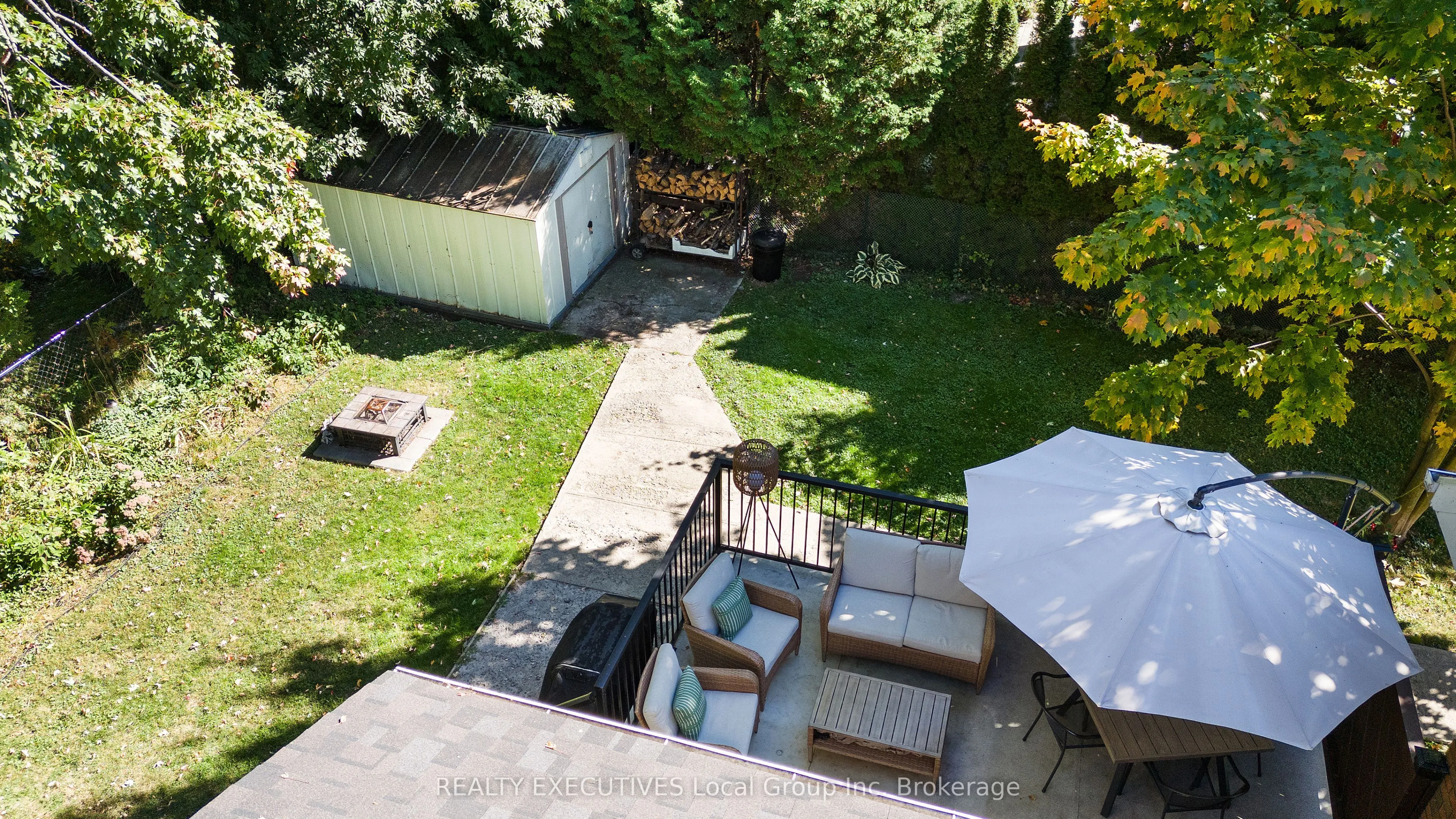 60 WHITNEY Avenue