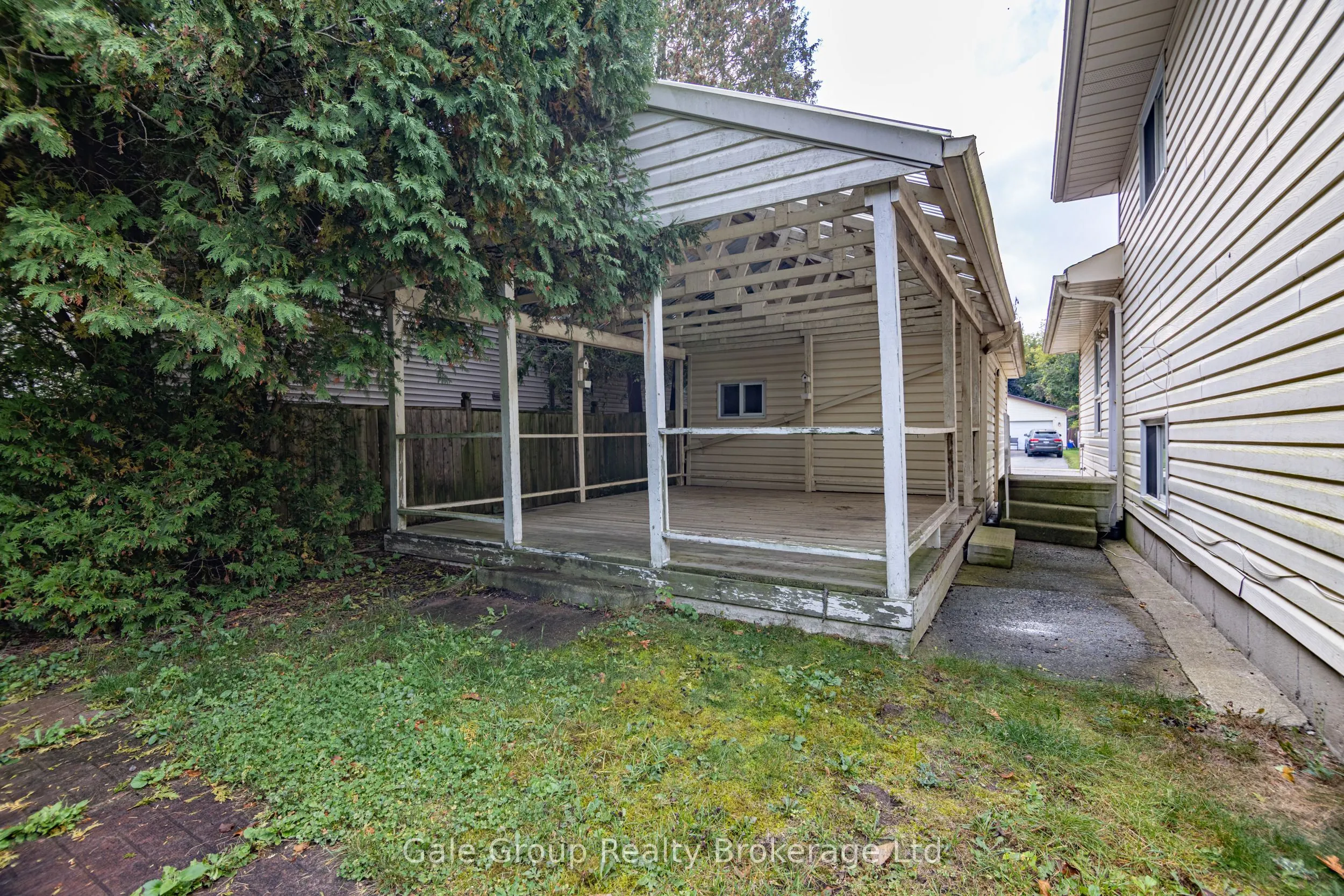 72 VAN NORMAN Drive