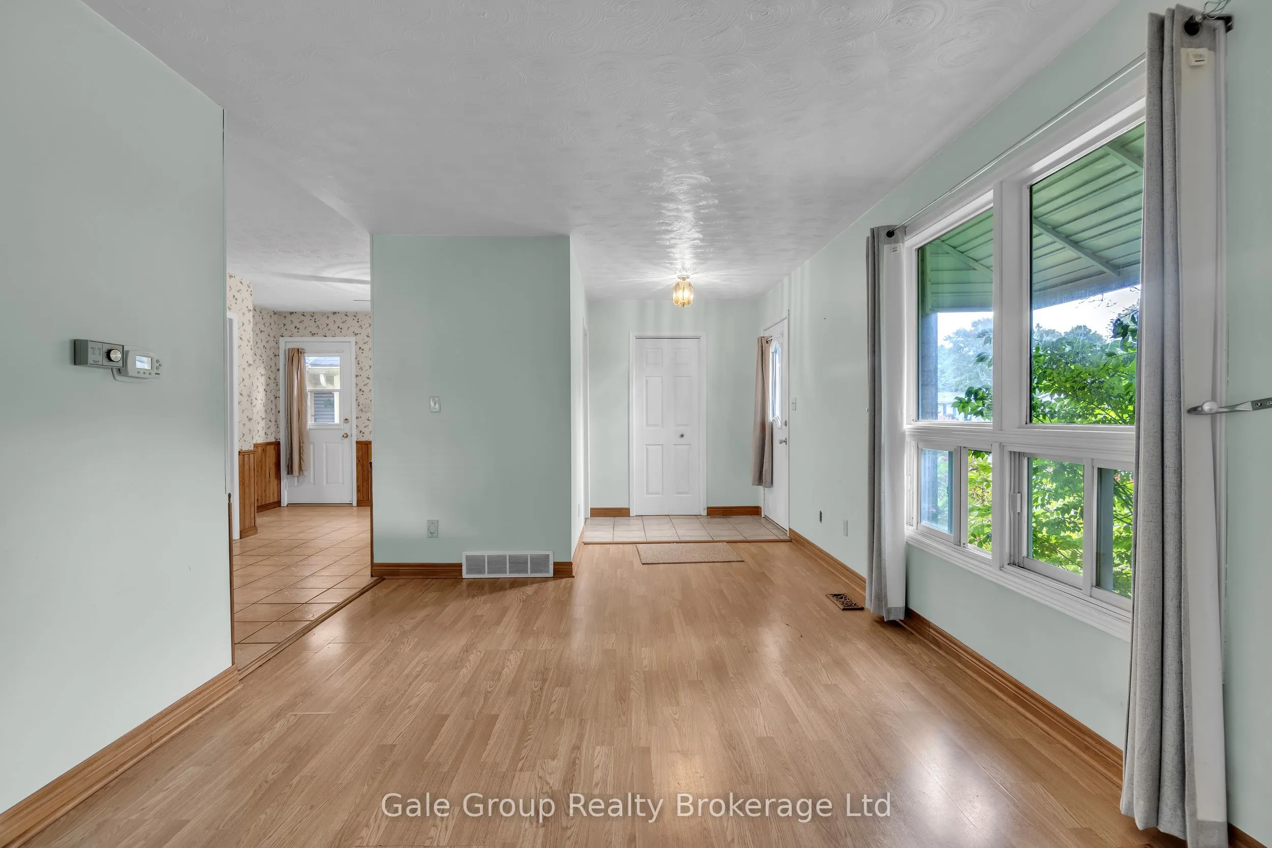 72 VAN NORMAN Drive
