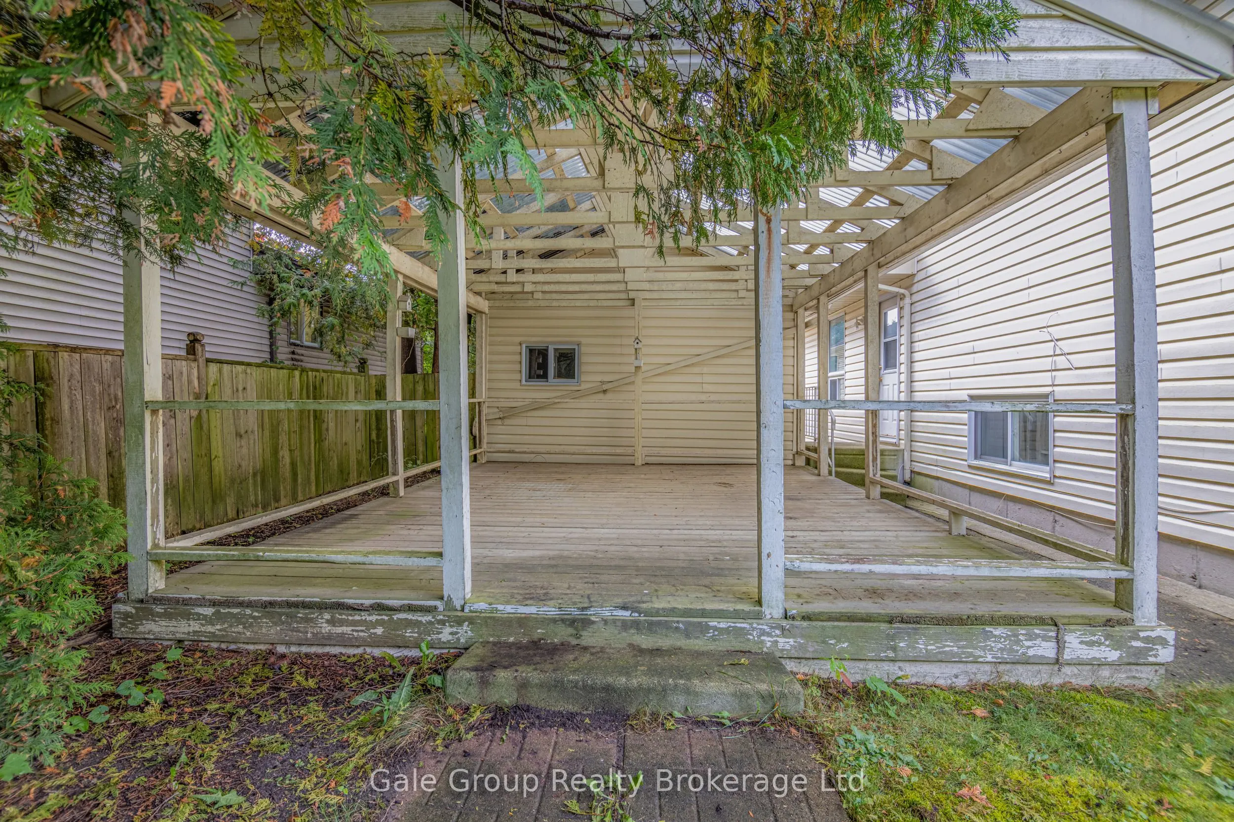 72 VAN NORMAN Drive
