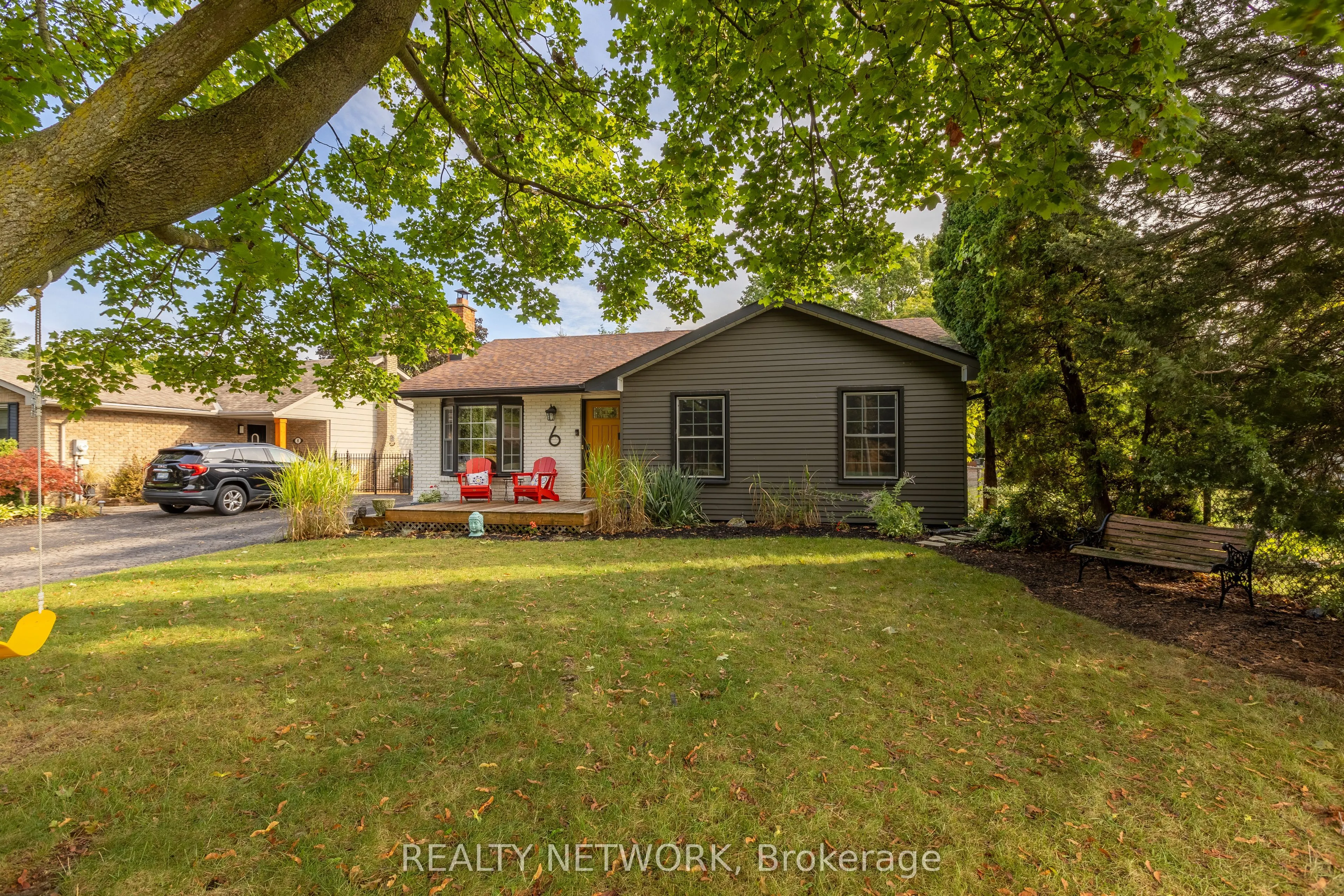 6 Cole Farm Boulevard