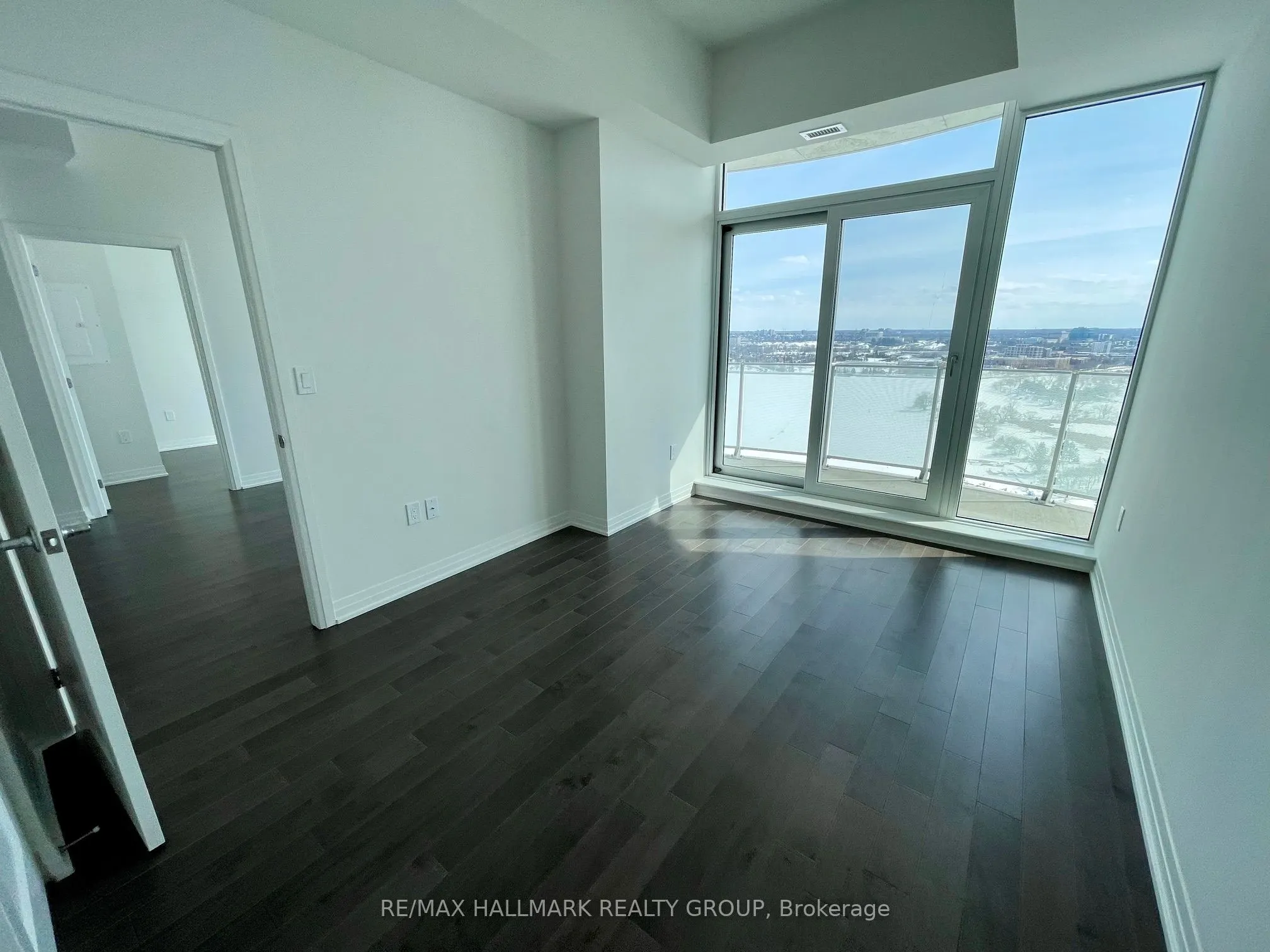 805 CARLING Avenue, #2406
