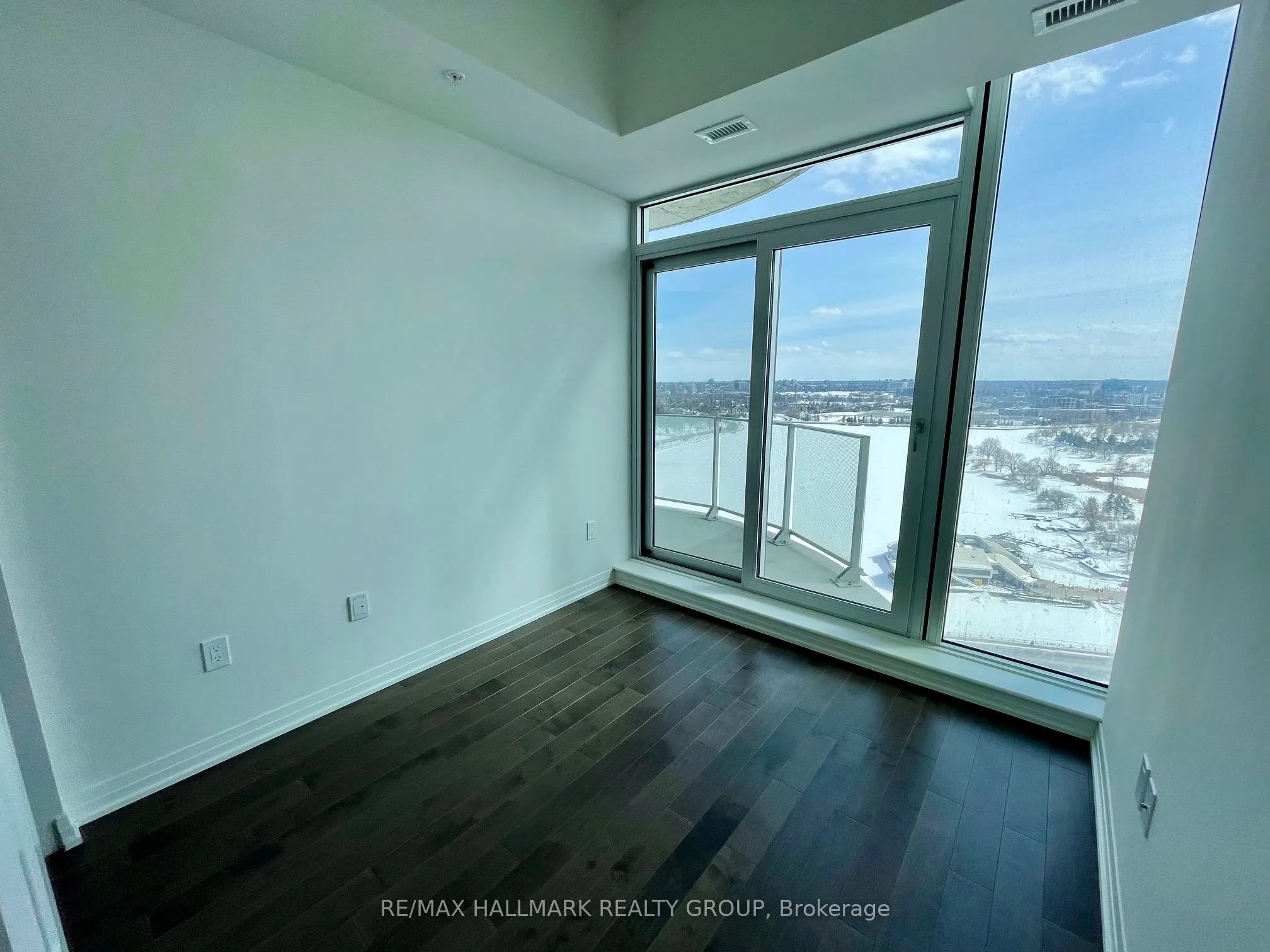 805 CARLING Avenue, #2406