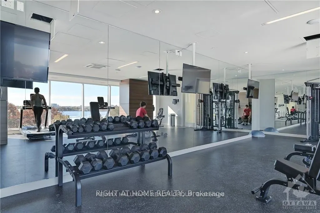 805 CARLING Avenue, #2406