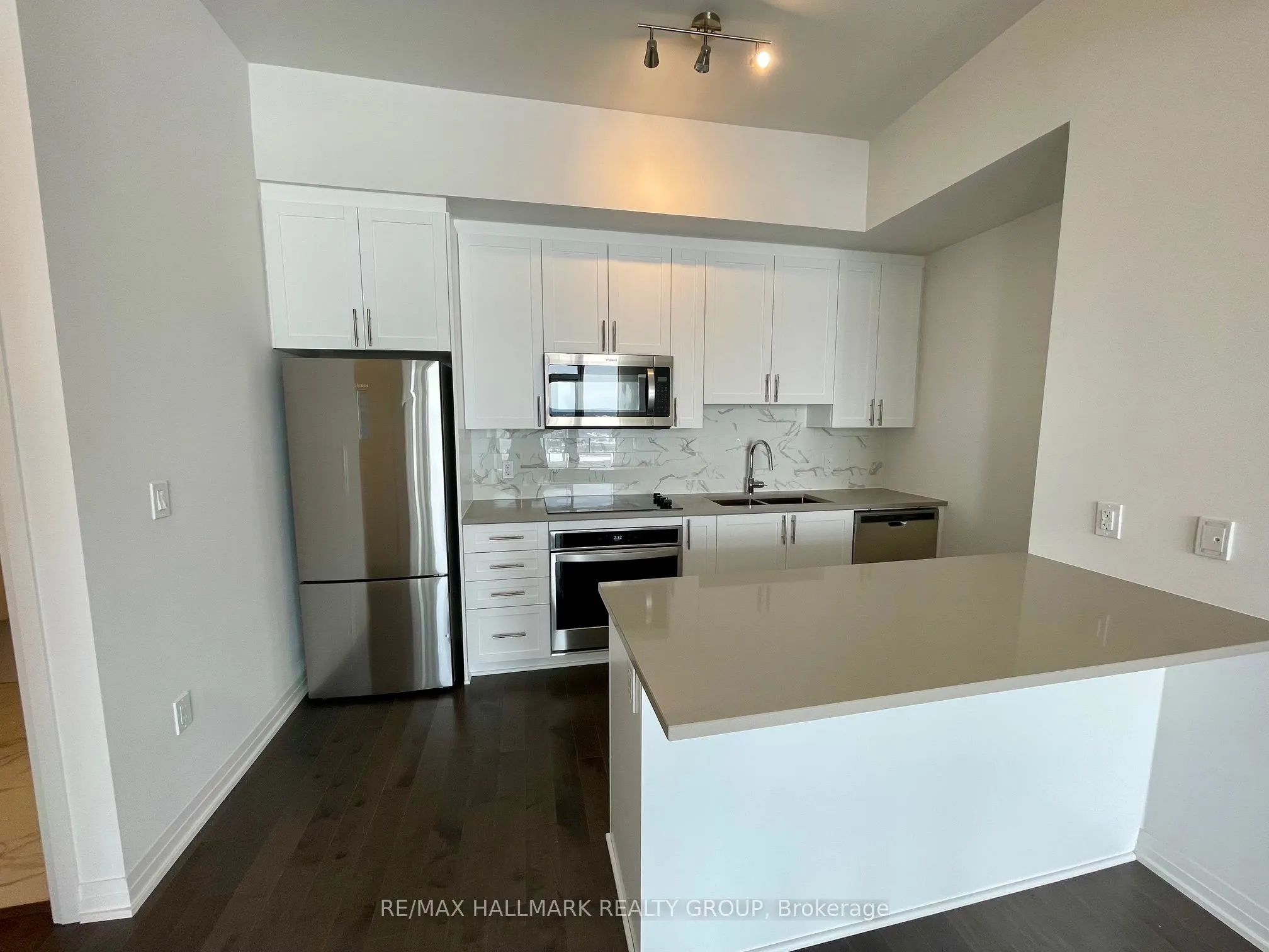 805 CARLING Avenue, #2406