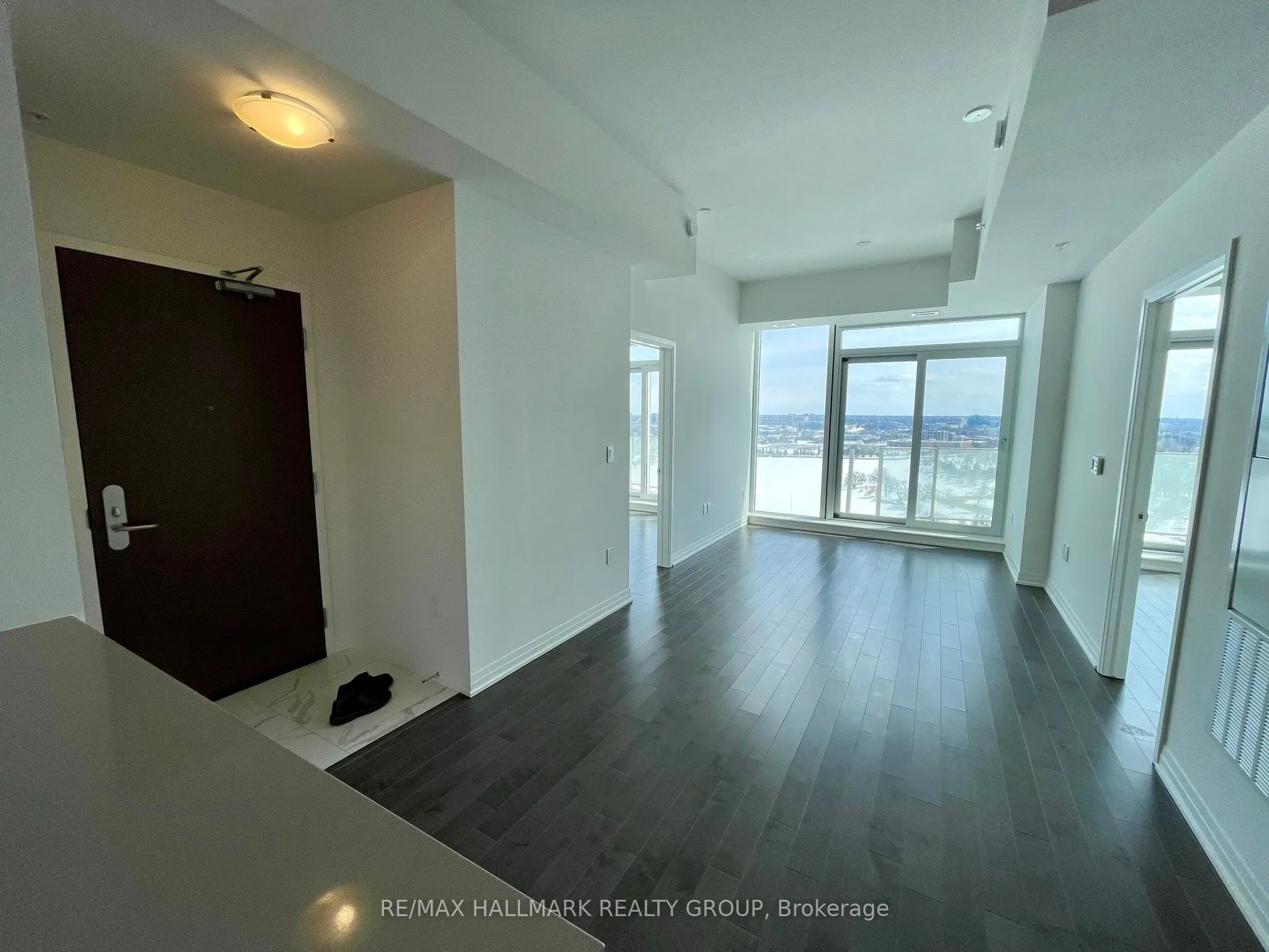 805 CARLING Avenue, #2406