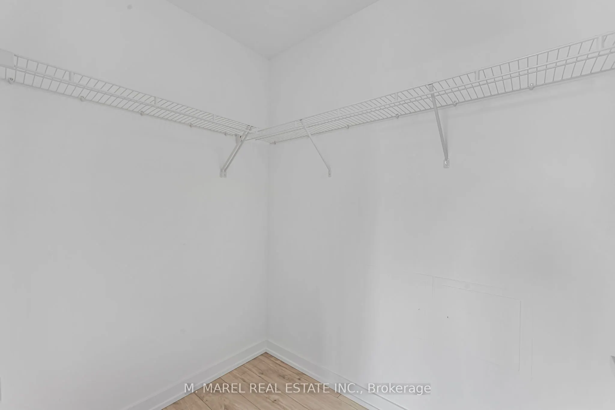 125 Shoreview Place, #432