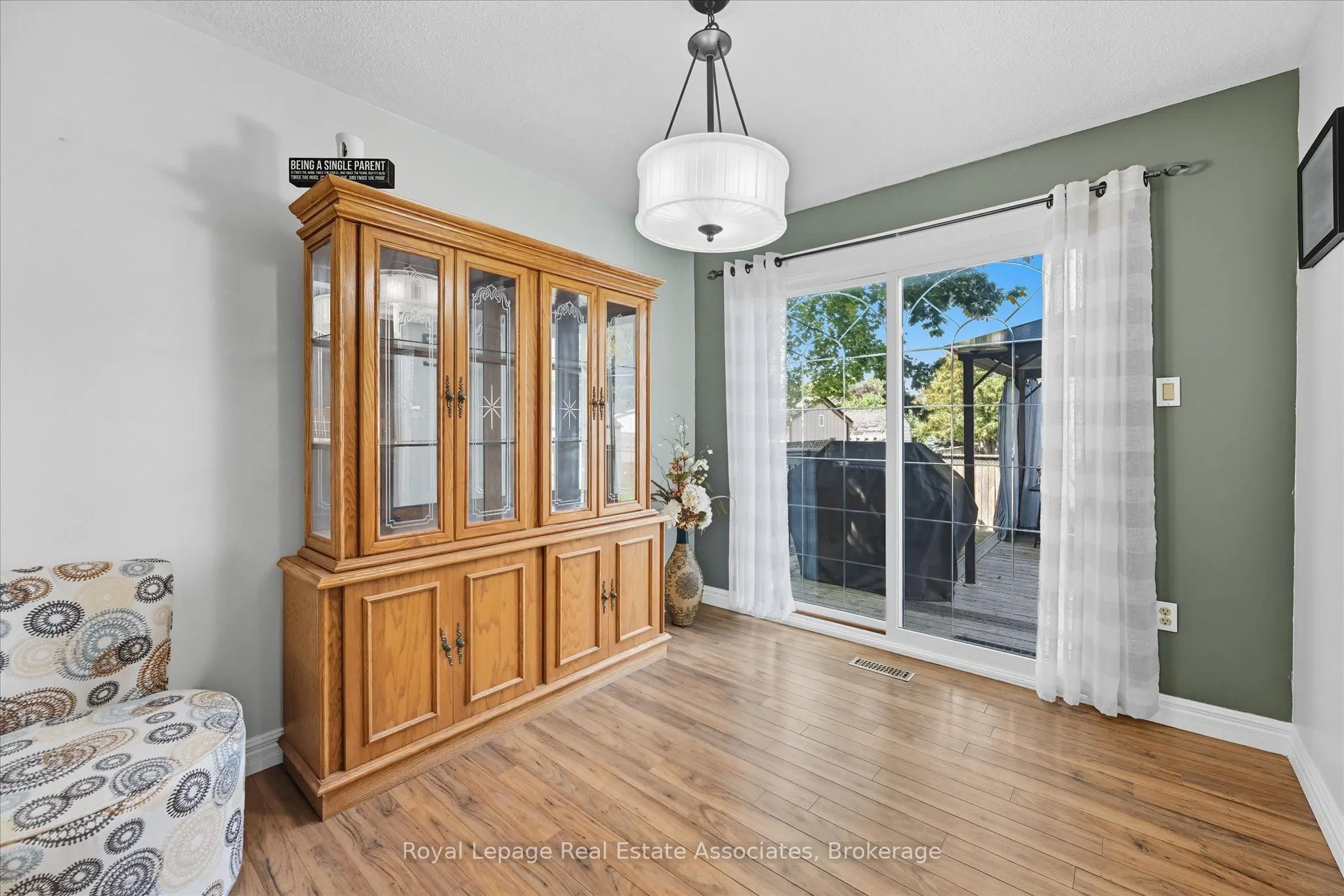 107 Billington Crescent