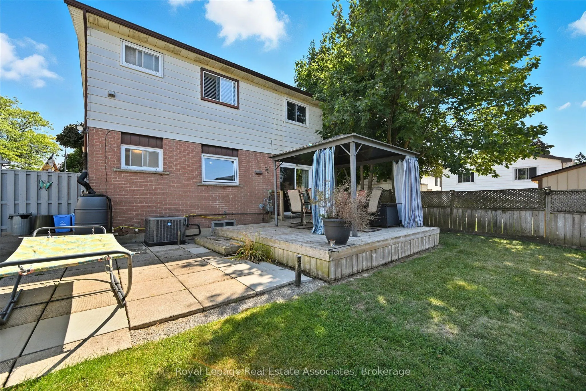 107 Billington Crescent