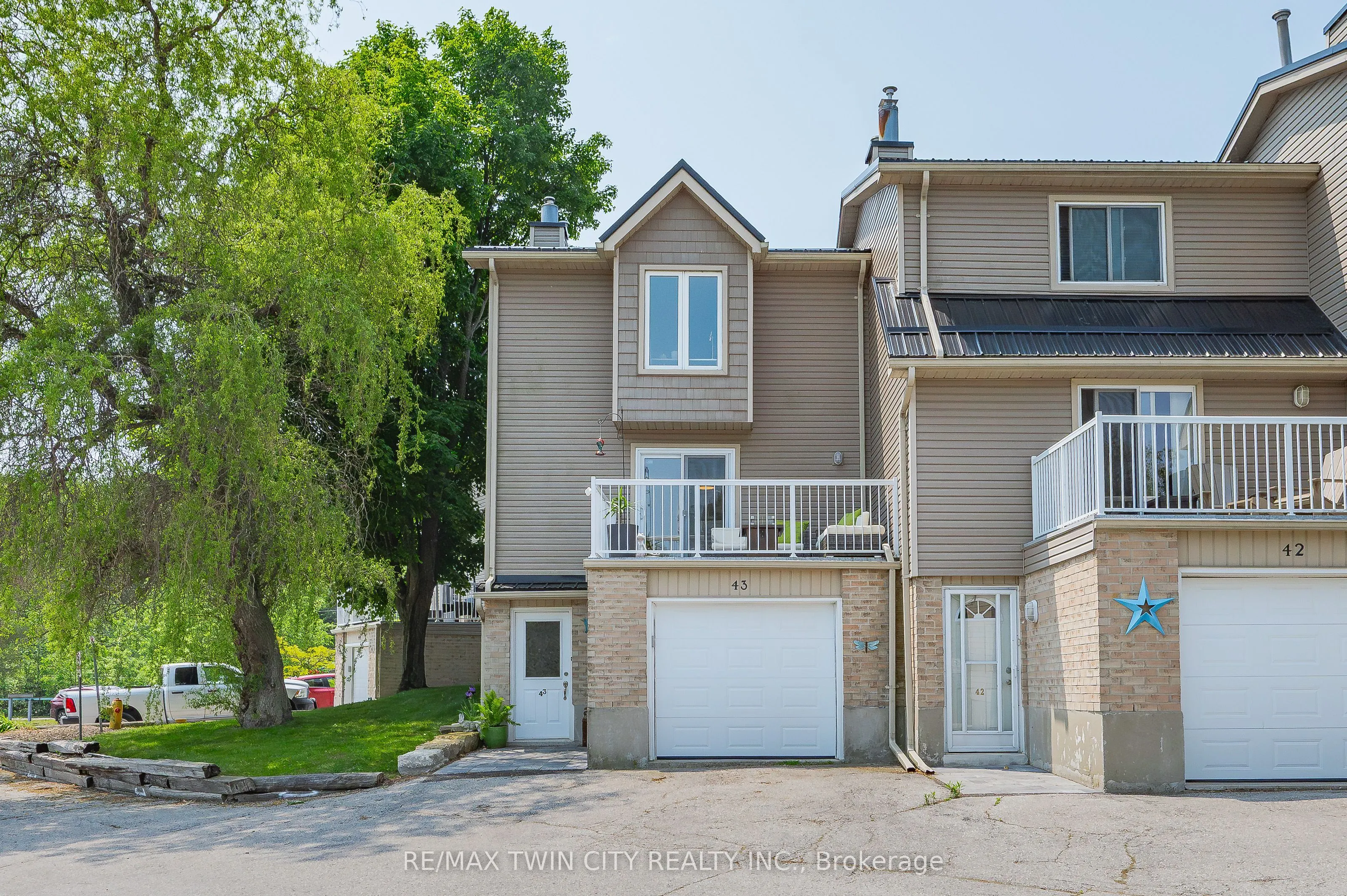 301 Carlow Road, #43