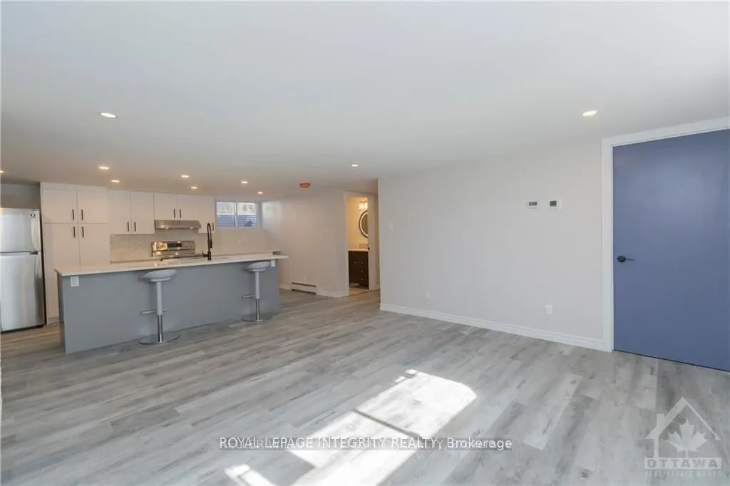 1105 FALAISE Road, #B