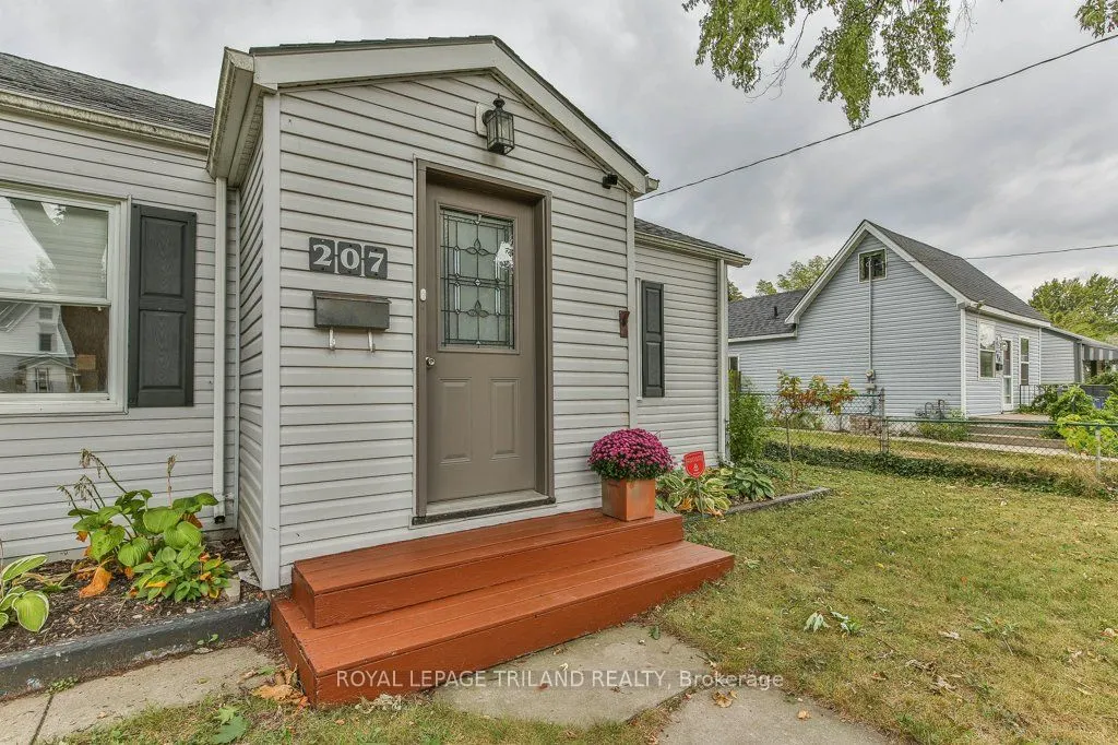 207 EAST Street