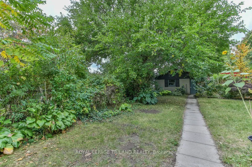 207 EAST Street